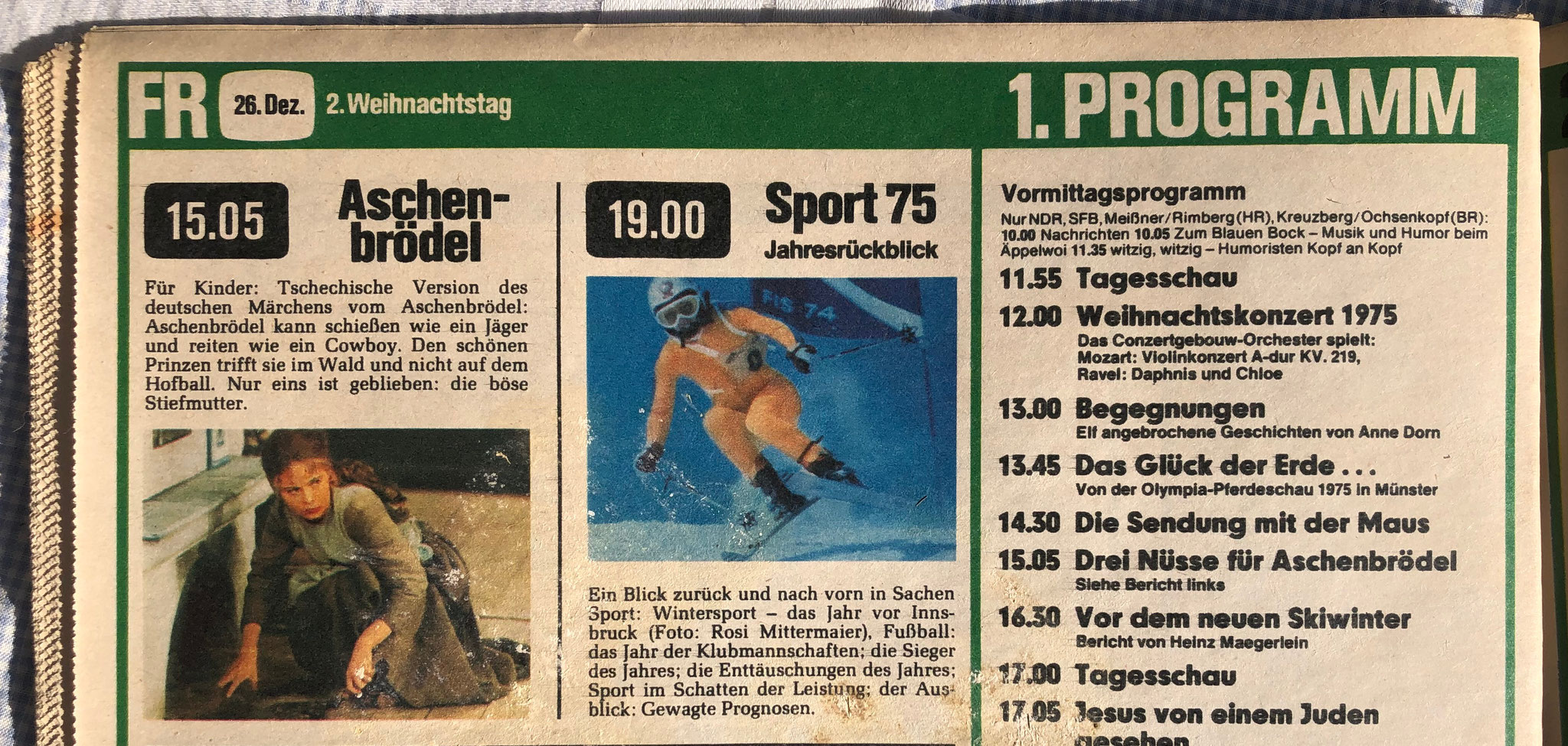 26.12.1975 - Eine Woche nach Kinostart strahlt die ARD 3hfa zum ersten Mal in der BRD im Fernsehen aus - und hört damit nicht mehr auf. Manchmal als Zweiteilter gesendet vergeht nur in den 80ern und 90ern mal ein Weihnachten ohne 3hfa im Fernsehen.