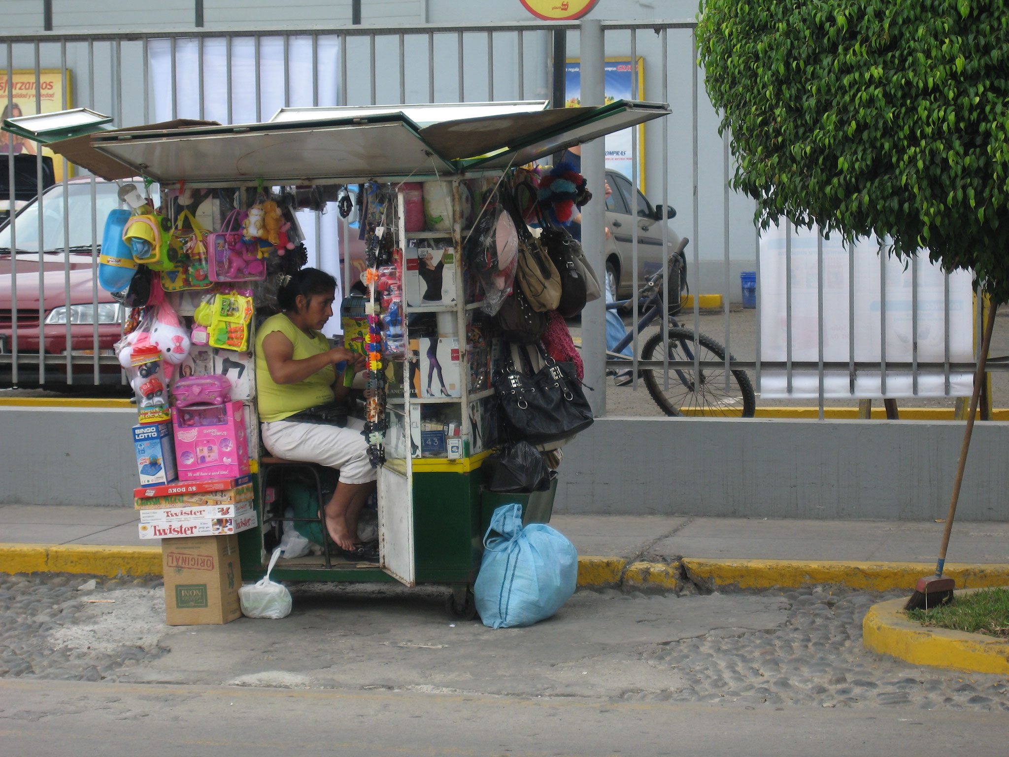 Vendeuse de rue au Pérou