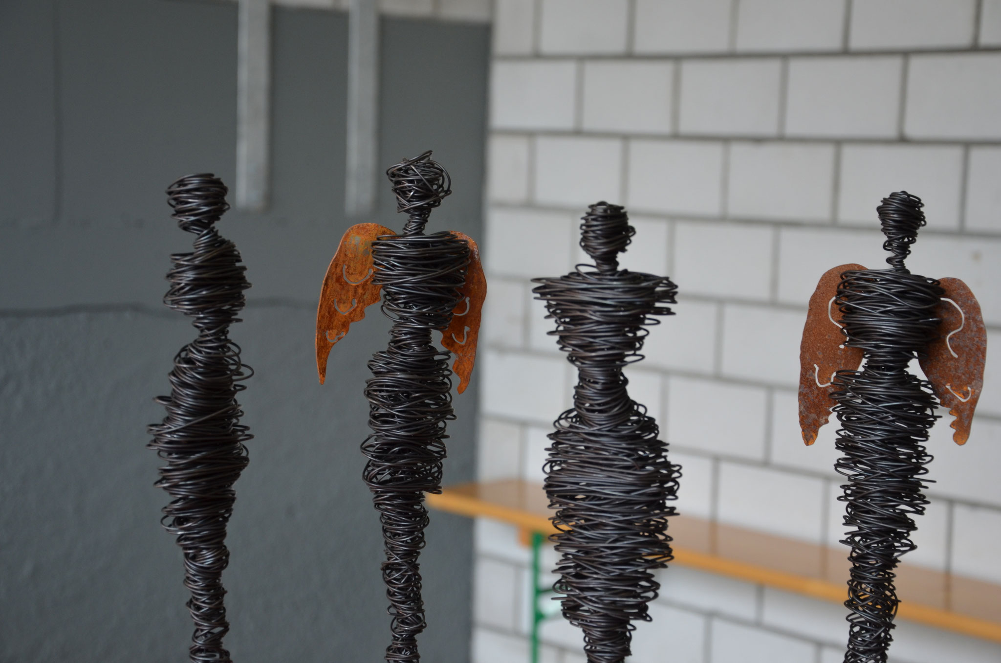 Figur aus Draht