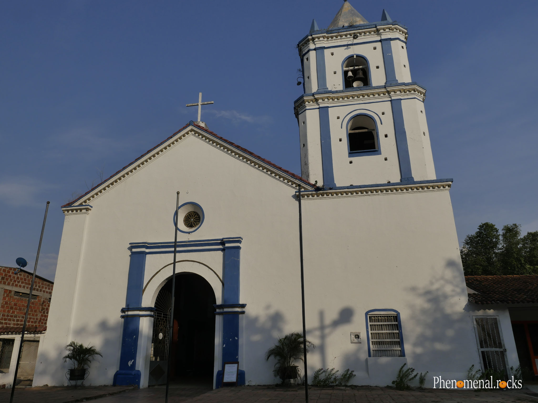 Villevieja, Huila - Capilla de Santa Barbara