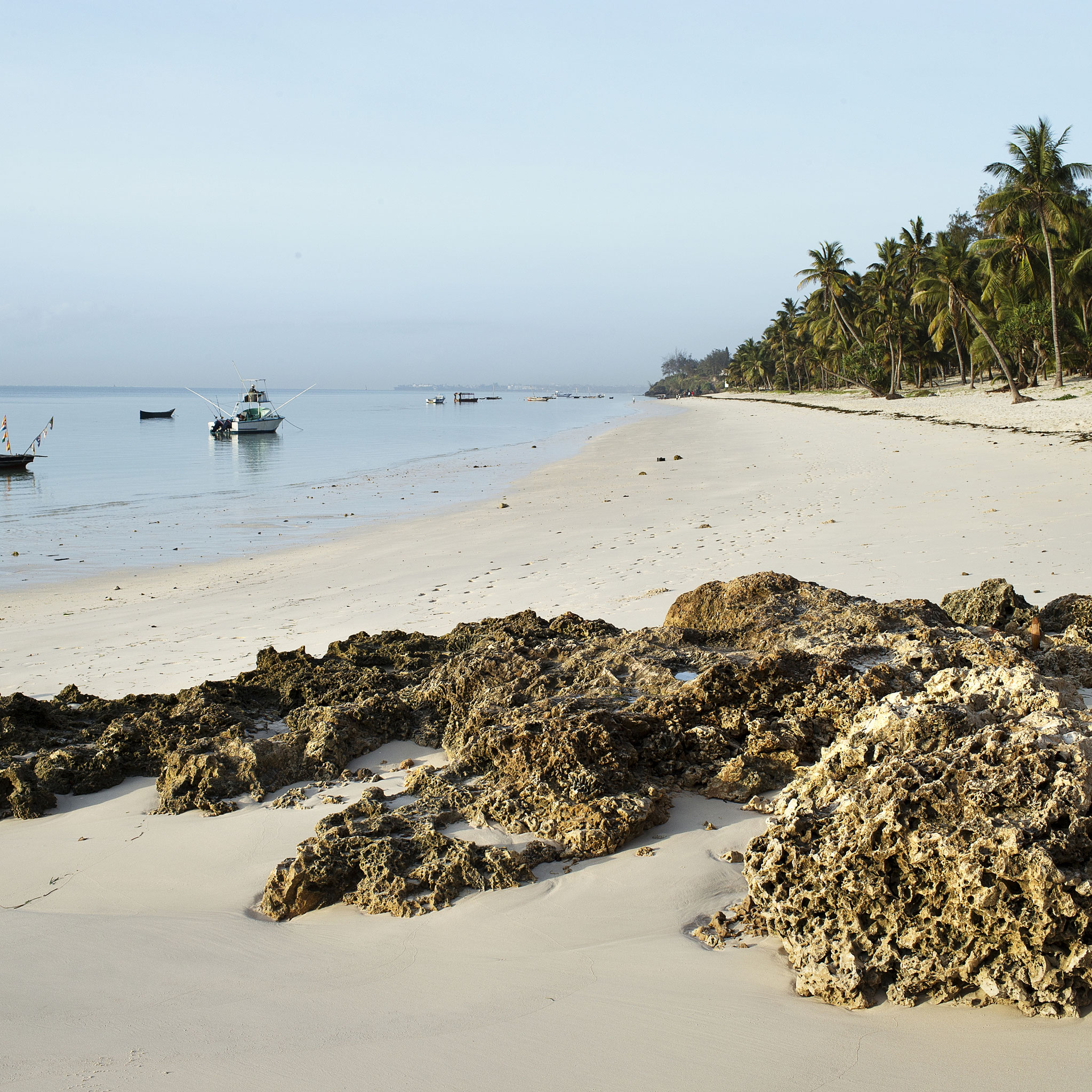 **** The Sands at Chale Island