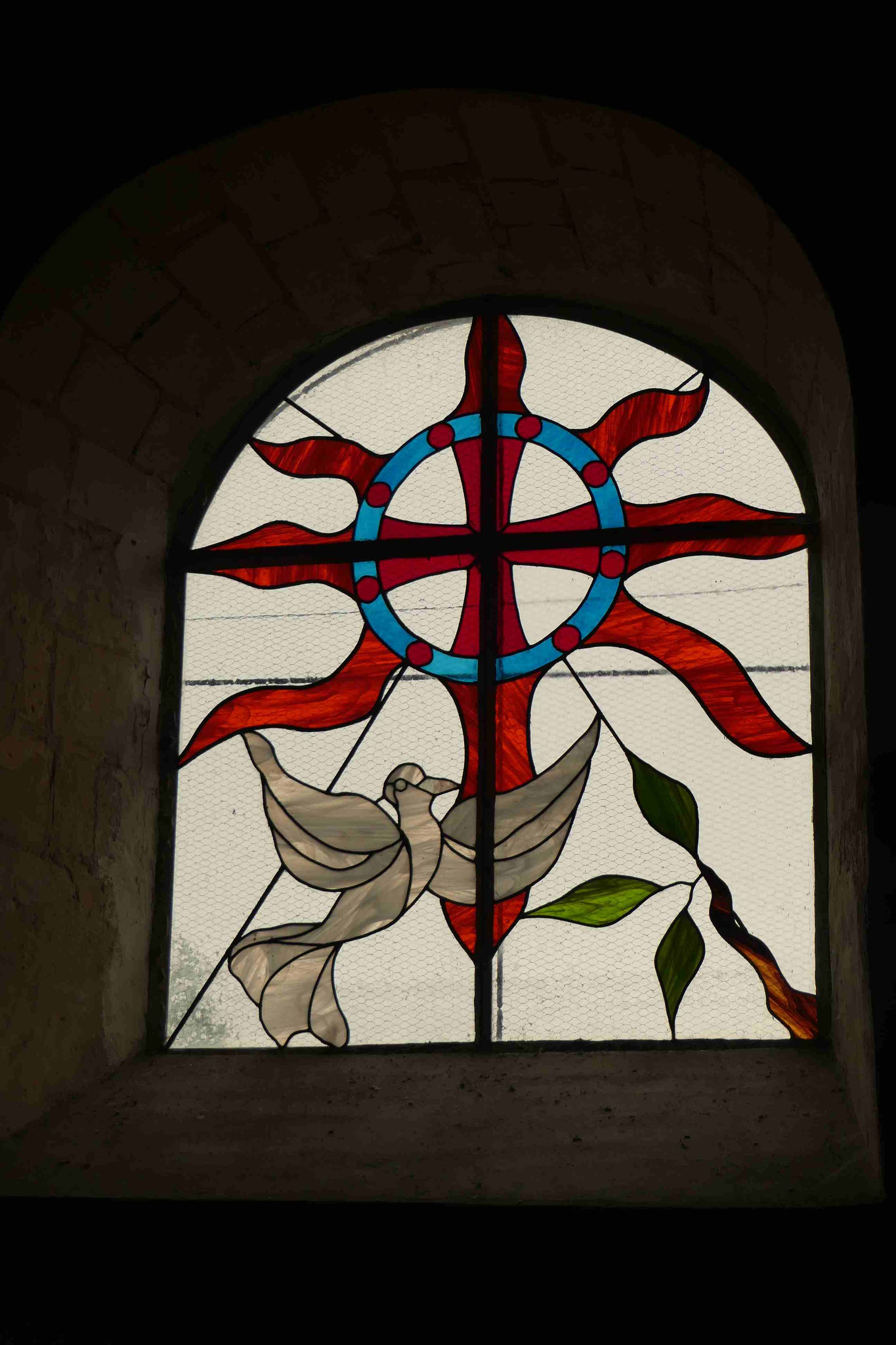 Vitrail de l'église de Champagne