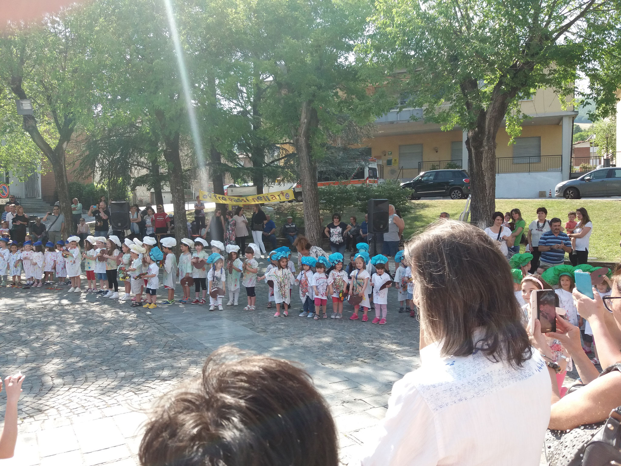 Sabato 27 MAGGIO 2017 alle ore 16,00 in Piazza Trento Comune di Travo AR...TRE PASSI NELL'ARTE giornata conclusiva del progetto 0/6 anni dell'Istituto Comprensivo di Bobbio delle scuole d'Infanzia di OTTONE MARSAGLIA BOBBIO PERINO e TRAVO ArTre Artigiani 