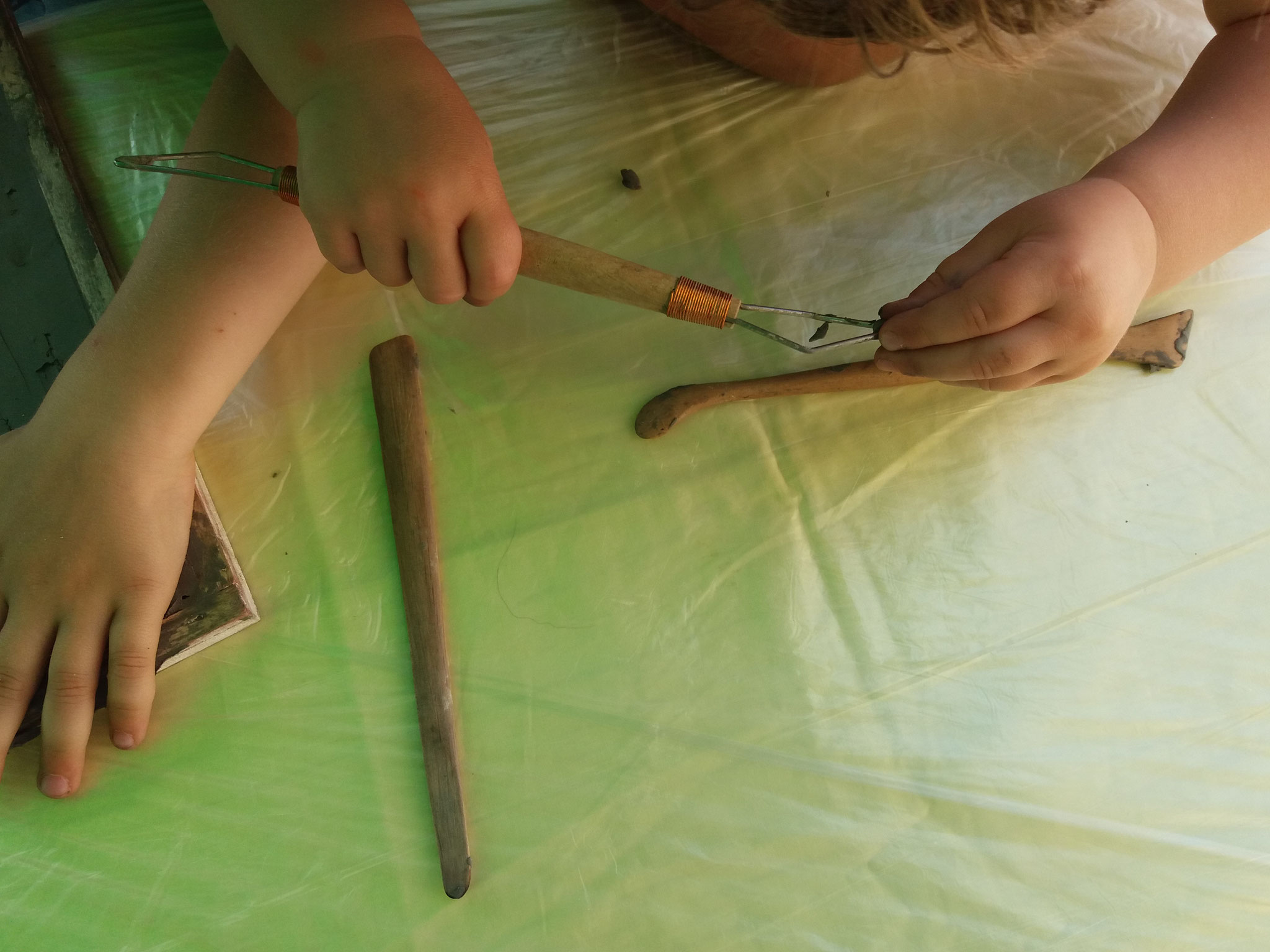 Sabato 27 MAGGIO 2017 alle ore 16,00 in Piazza Trento Comune di Travo AR...TRE PASSI NELL'ARTE giornata conclusiva del progetto 0/6 anni dell'Istituto Comprensivo di Bobbio delle scuole d'Infanzia di OTTONE MARSAGLIA BOBBIO PERINO e TRAVO ArTre Artigiani 