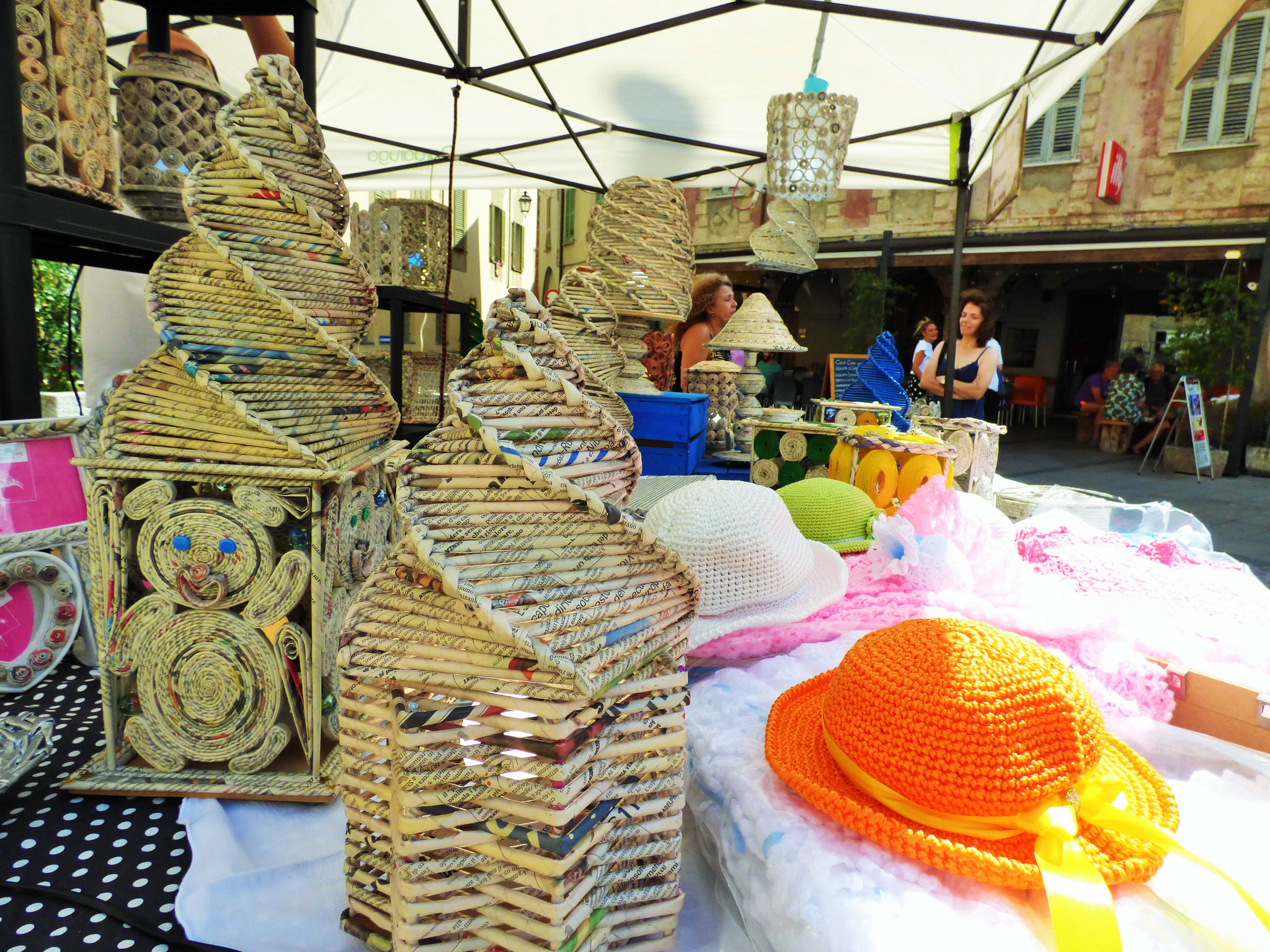 Bobbio 16 agosto  ArTre in piazza con Laboratori creativi  e mercatino artigianale