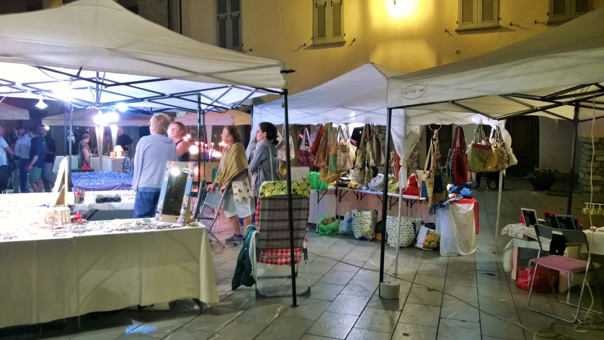 Bobbio 16 agosto  ArTre in piazza con Laboratori creativi  e mercatino artigianale