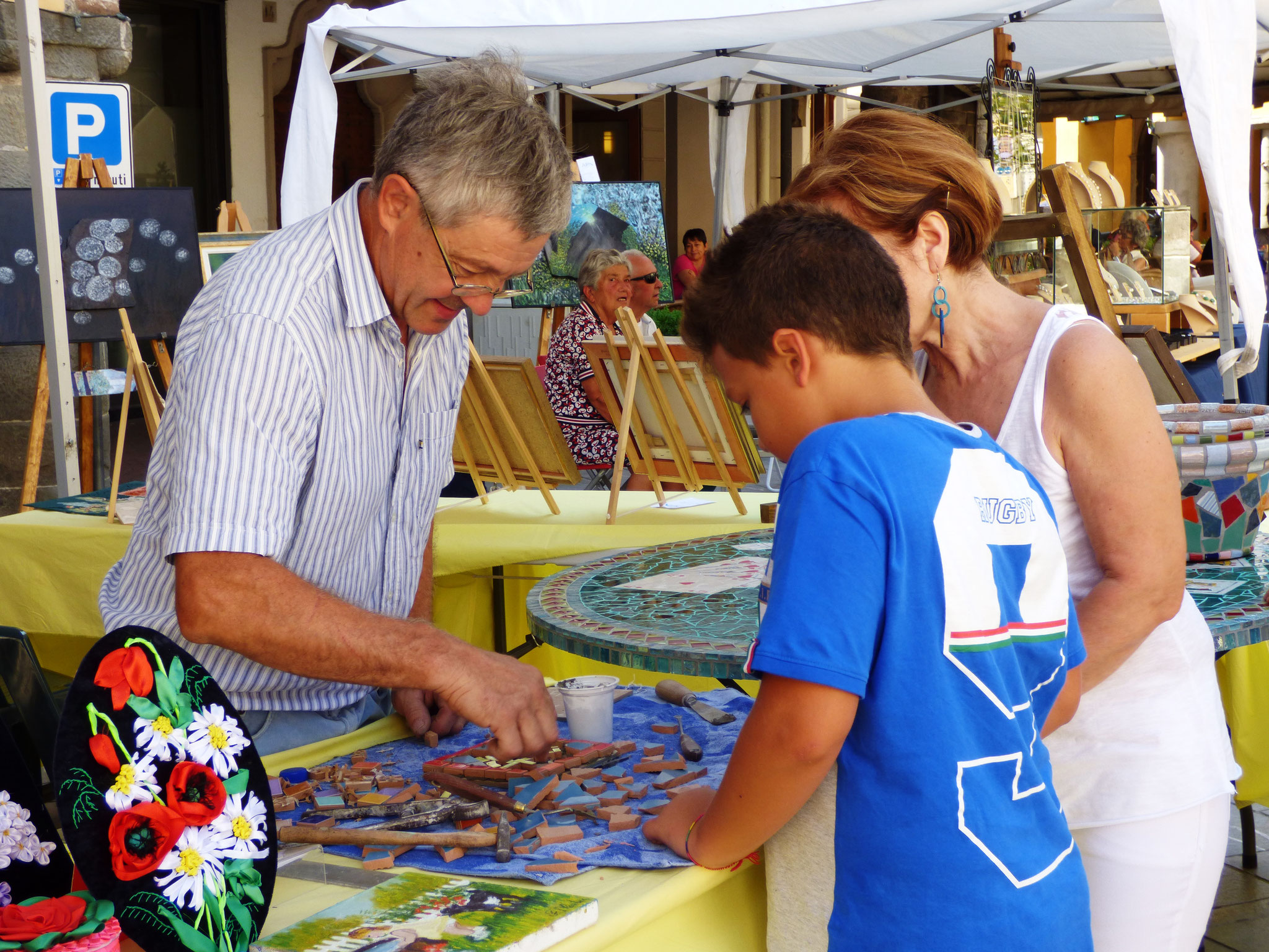 gli "Artigiani Creativi" di ArTre  Bobbio 14 agosto