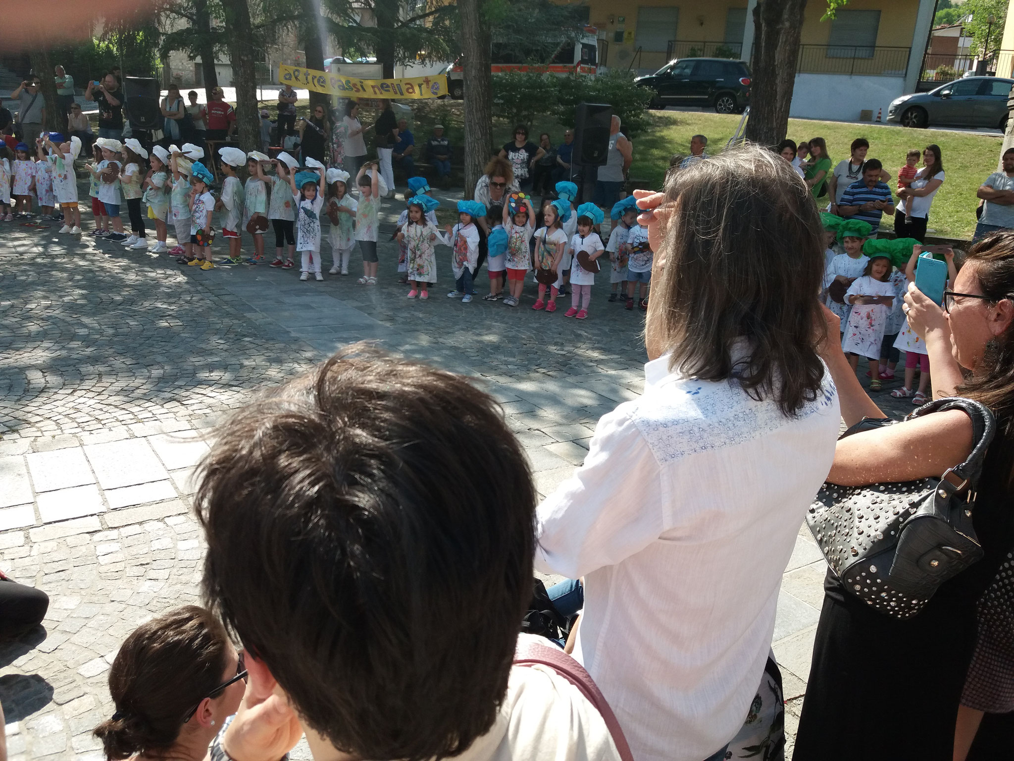 Sabato 27 MAGGIO 2017 alle ore 16,00 in Piazza Trento Comune di Travo AR...TRE PASSI NELL'ARTE giornata conclusiva del progetto 0/6 anni dell'Istituto Comprensivo di Bobbio delle scuole d'Infanzia di OTTONE MARSAGLIA BOBBIO PERINO e TRAVO ArTre Artigiani 