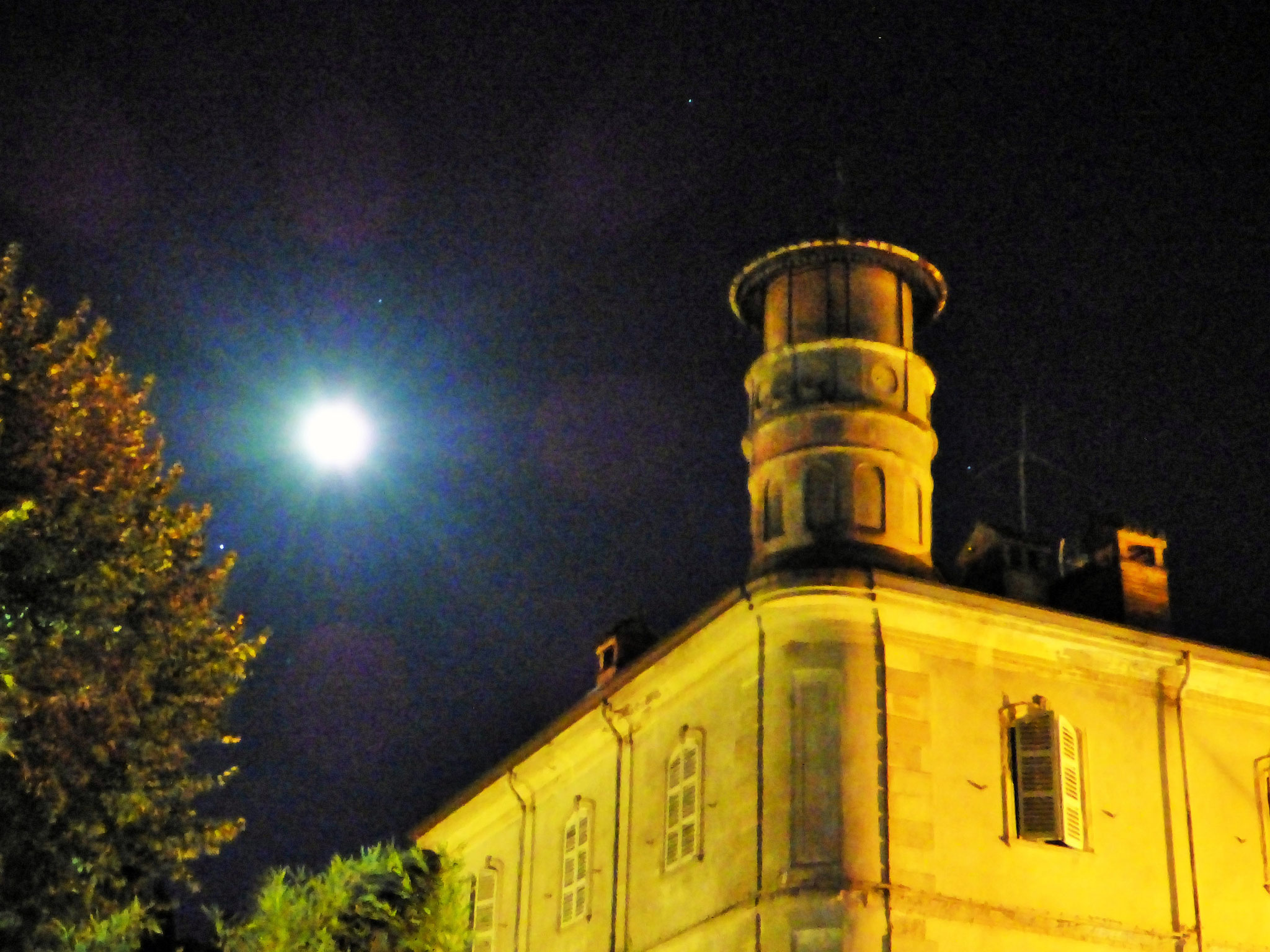 LA MAFIA UCCIDE SOLO D'ESTATE 6 luglio ore 21,30 (circa) ENTRATA GRATUITA giardino di via don Veneziani (dirimpetto Casa del Popolo)