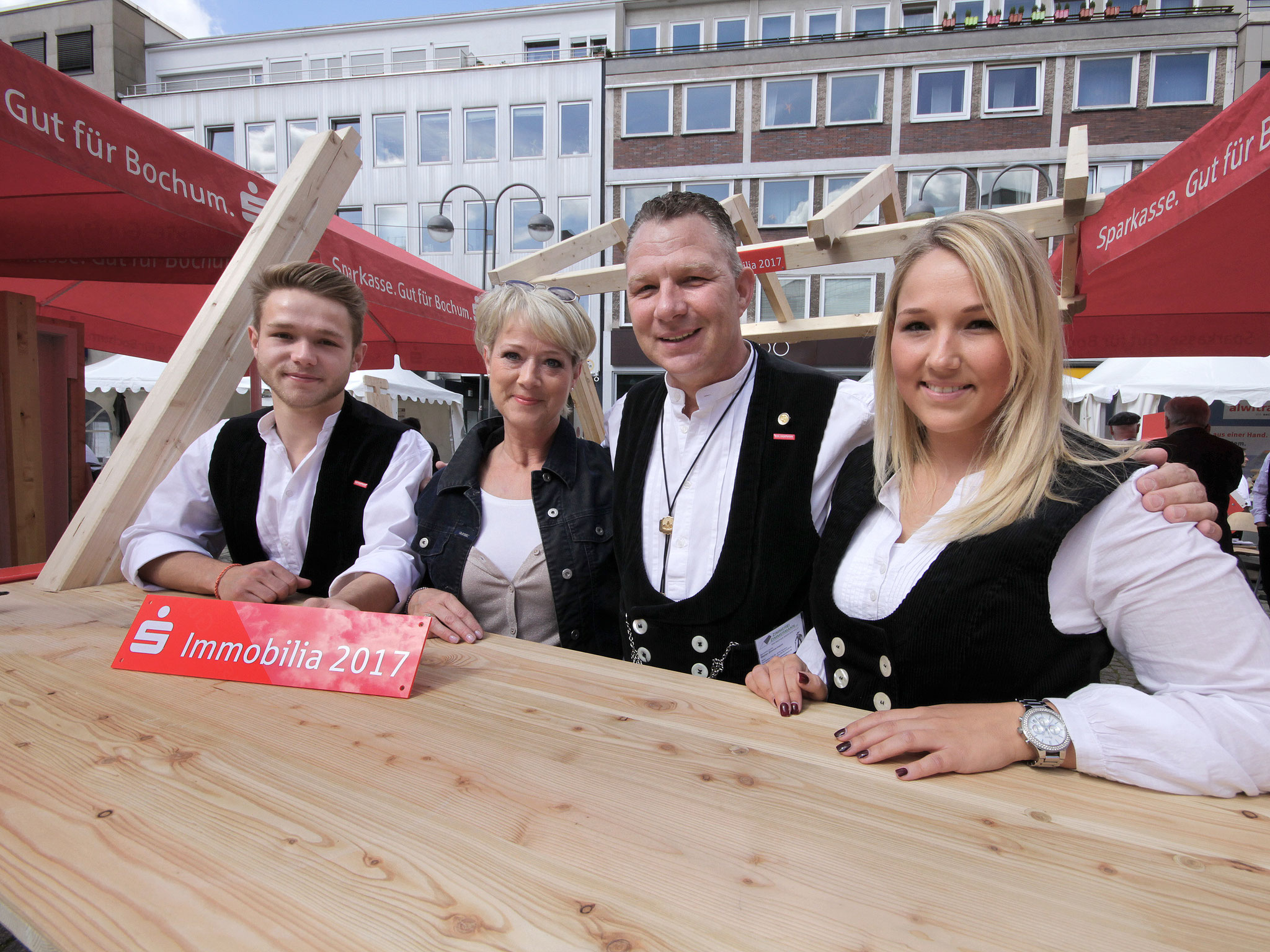 Louis, Claudia, Stefan & Carolin Zimmermann bei der Sparkassen Immobilia 2017 