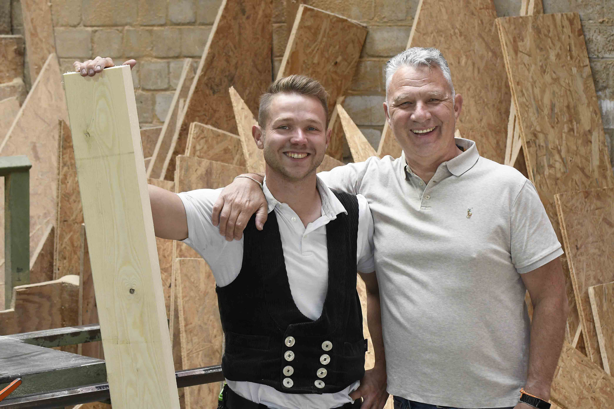 Ein Wort, ein Mann, ein Zimmermann! Wir stehen zu unserem Handwerk (Foto 2024)