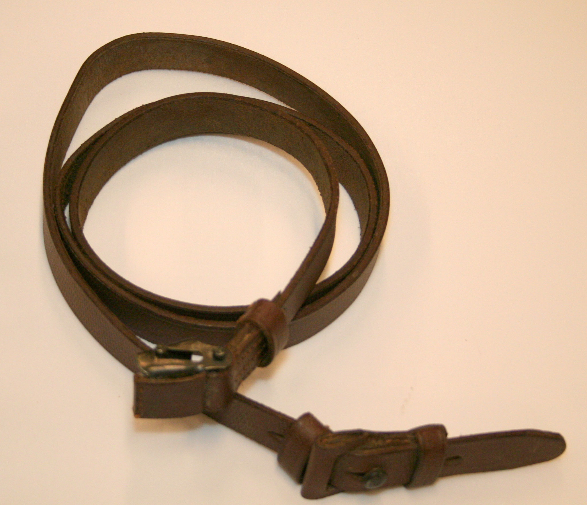 K98 sling (kopie). € 25,-