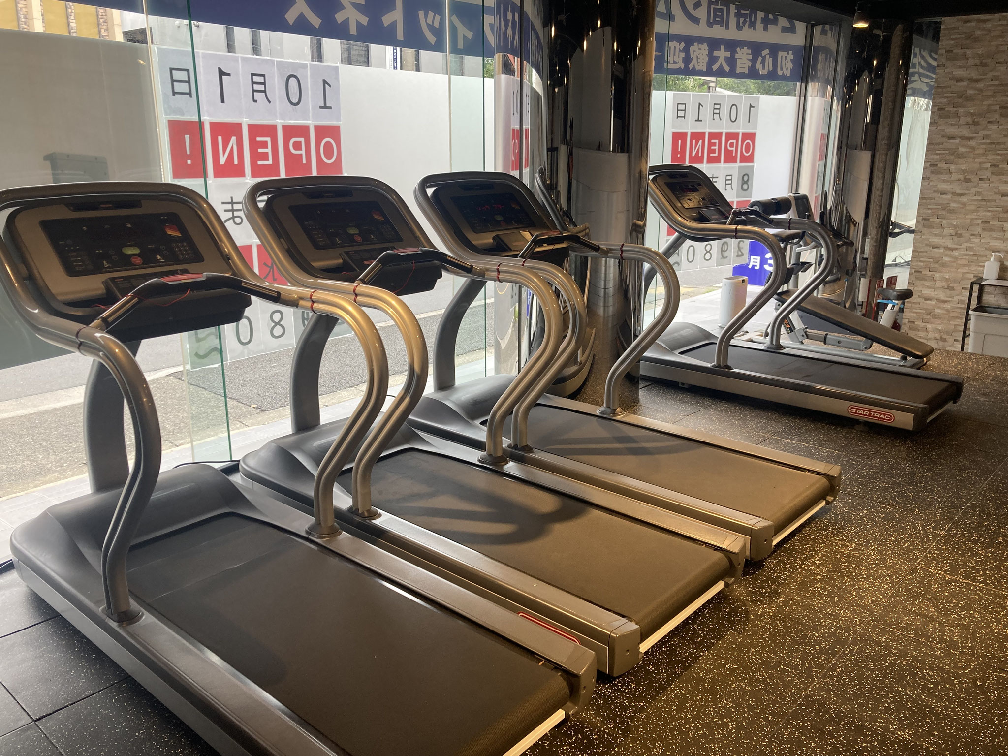 大泉学園の24時間スポーツジム - エルフィットネス大泉学園店