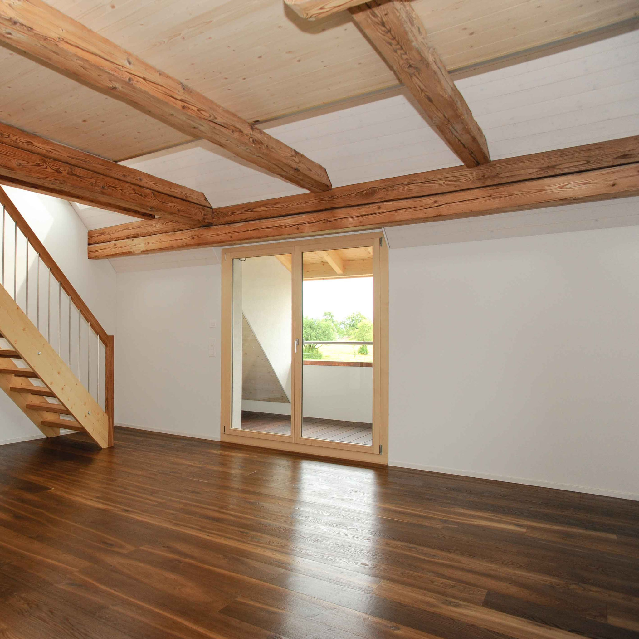 Strebel Holzbau Innenausbau Holz