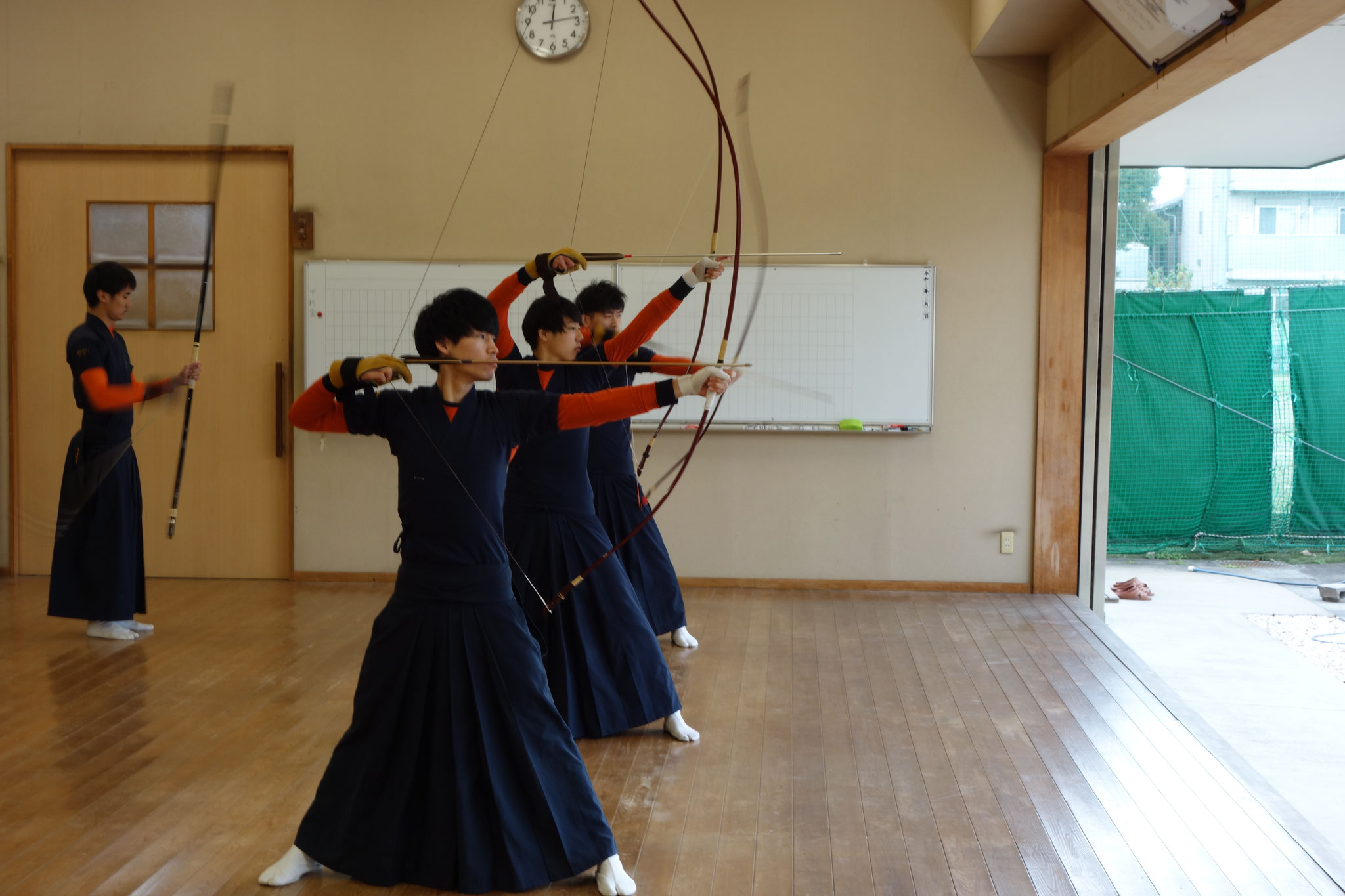 年度 冬季大掃除 法政大学 體育會 弓道部 Ob会 法弓会 年度 冬季大掃除 法政大学 體育會 弓道部 Ob会 法弓会
