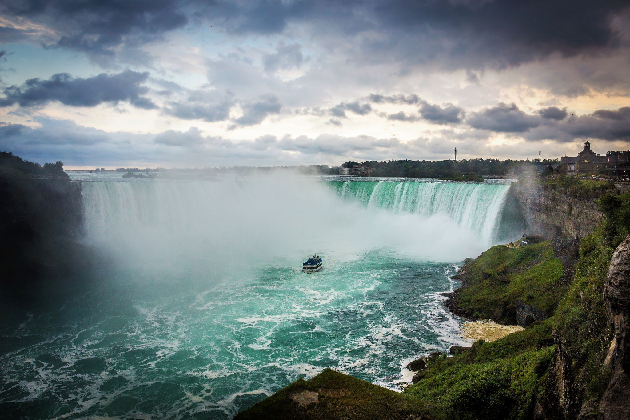 Niagara Falls - Canada (2017) 