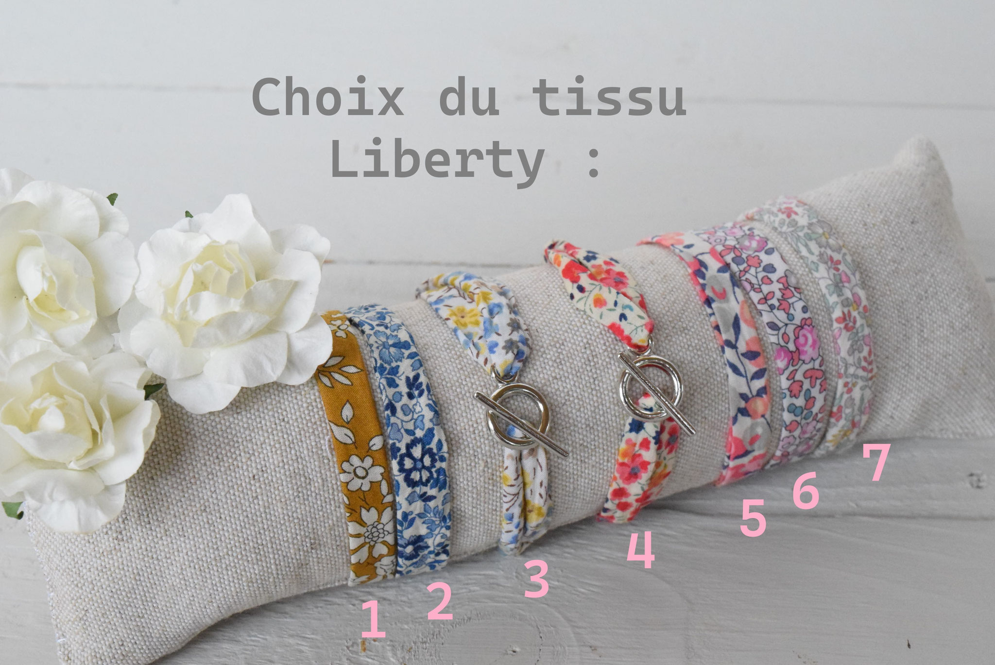 Tissu Liberty authentique  Fermoir en T en métal argenté ou doré  Taille ajustée (enfant / adulte)