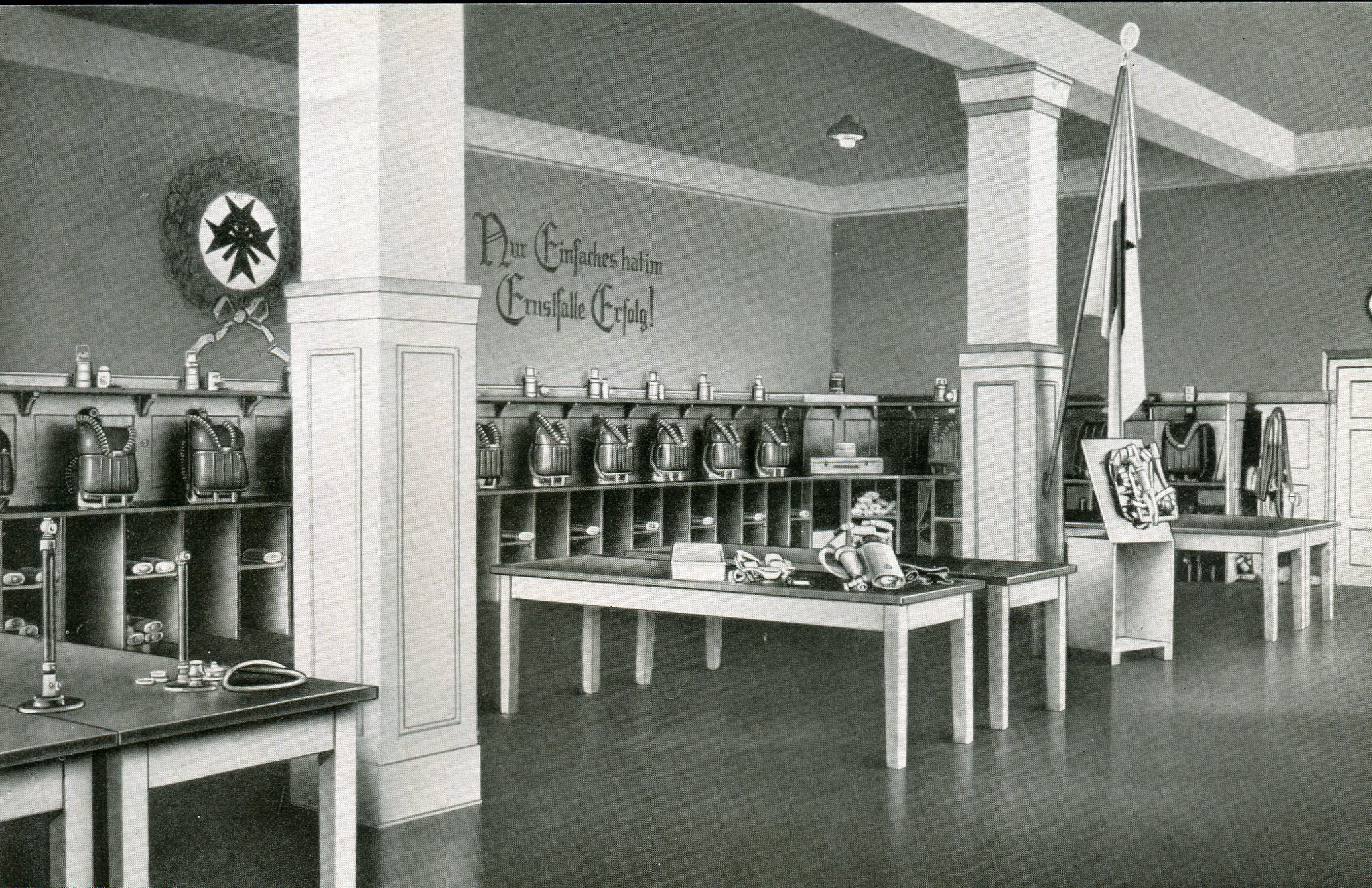 Haupstelle Gasschutzgeräteraum Grubenrettungswesen in Beuthen  1929