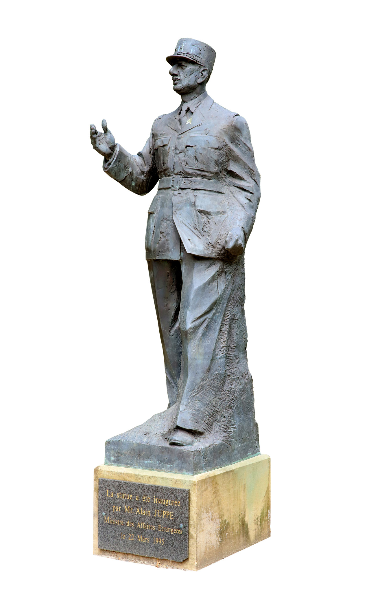 Adjugé 77 790 € - GOUTIN Claude, Le général de Gaulle, bronze, 250 cm