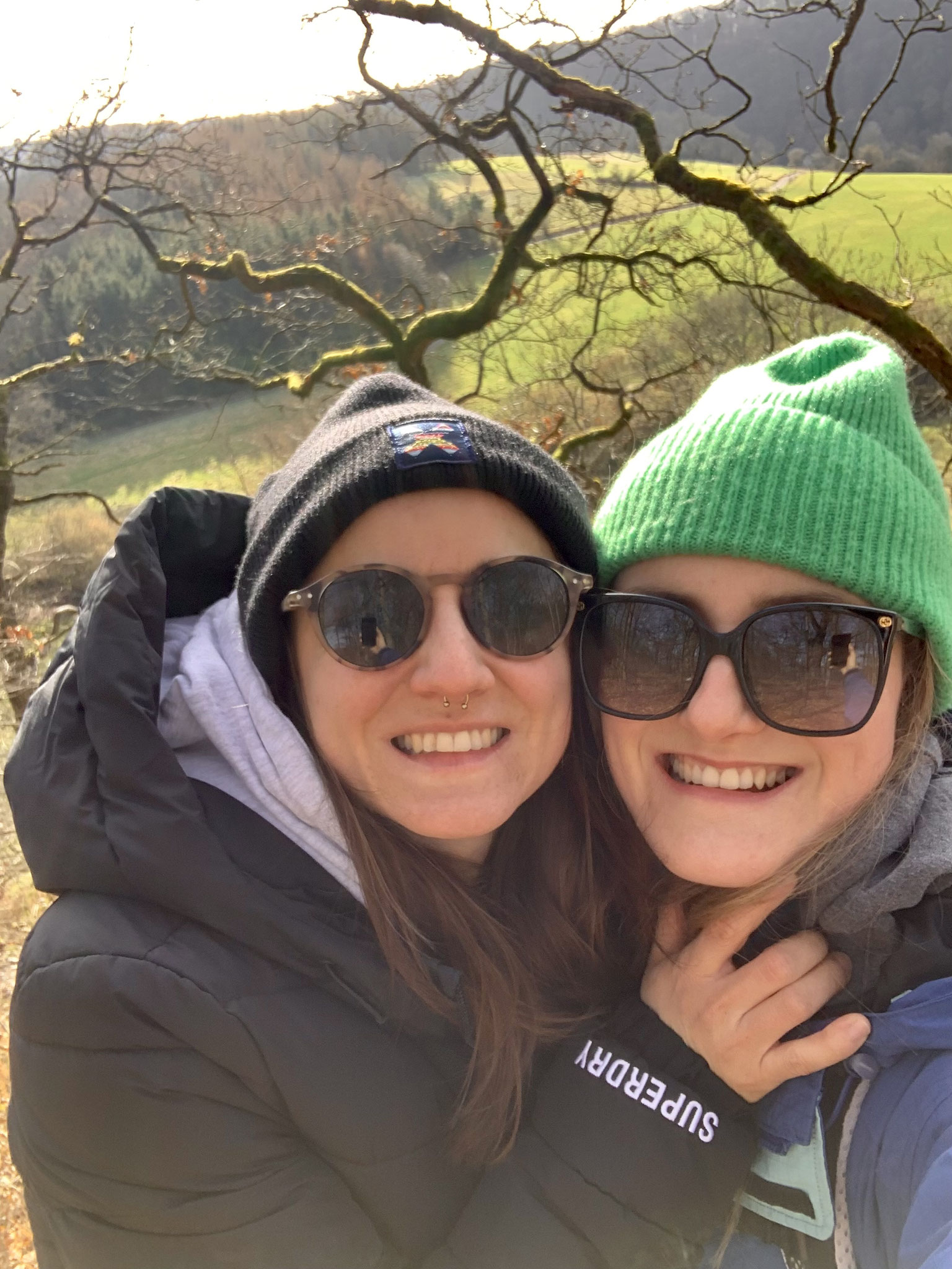 Hier ein Foto vom „Ende der Welt“ ;)  Liebe Grüße von den Saarländerinnen.  Kenya & Claudia   13.02.2022 10:13