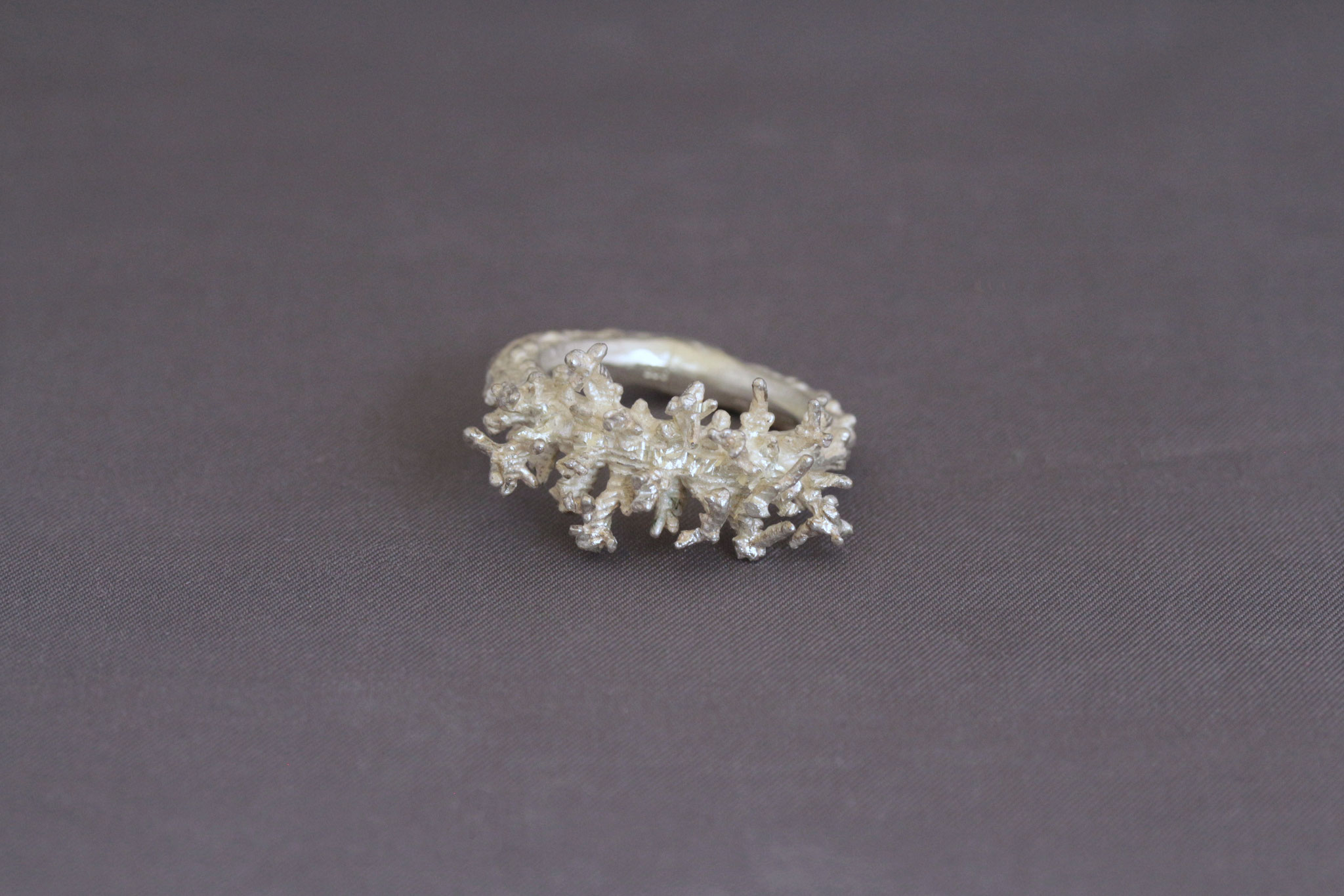 Ring "Koralle" - Sterlingsilber in Ossa-Sepia-Guss