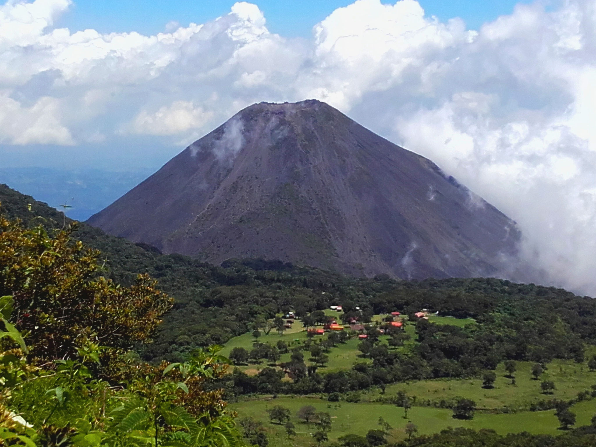 Volcano de Izalco, El Salvador
