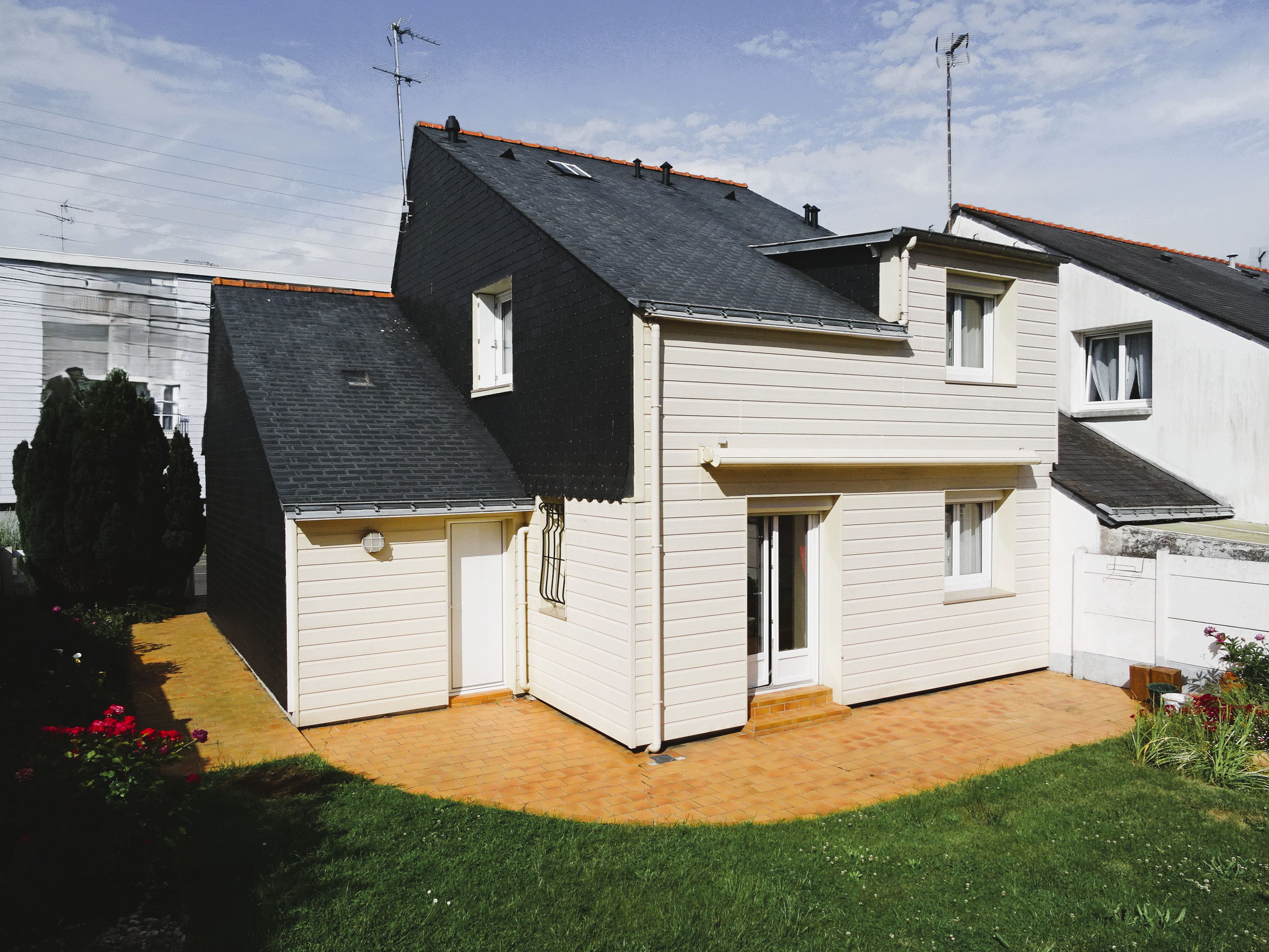 SIMON & DEBUYSERIE CIE : IDEES IMMOBILIERES