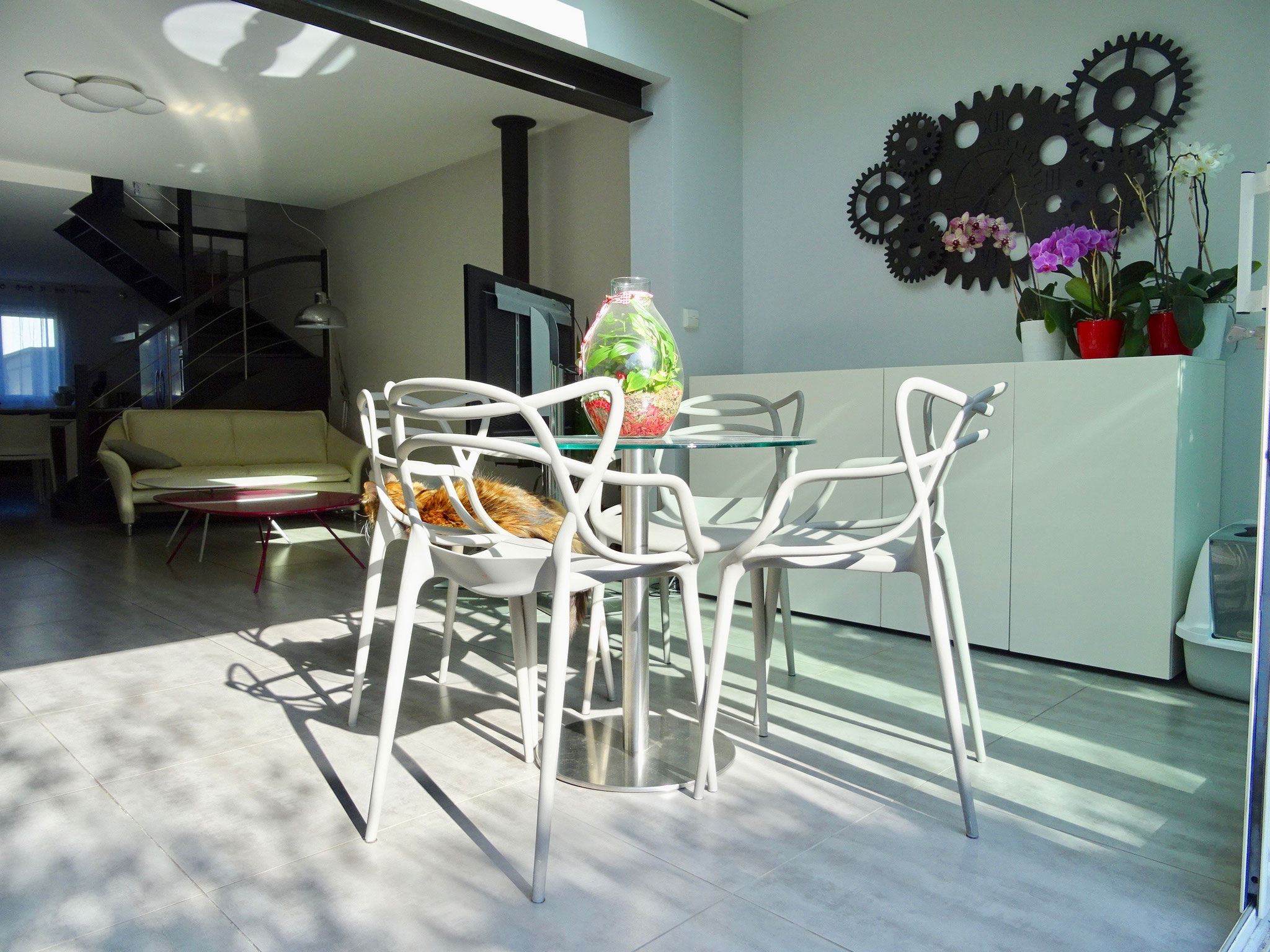 VENDUE PAR SIMON & DEBUYSERIE Cie