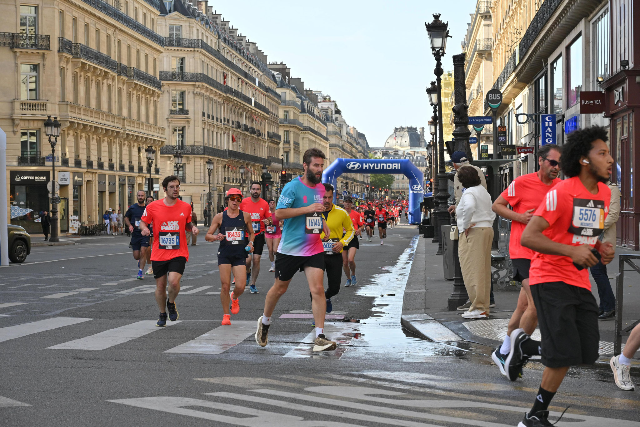SIMON & DEBUYSERIE Cie BY ADIDAS 10 K IGR VILLEJUIF CONTRE LE CANCER