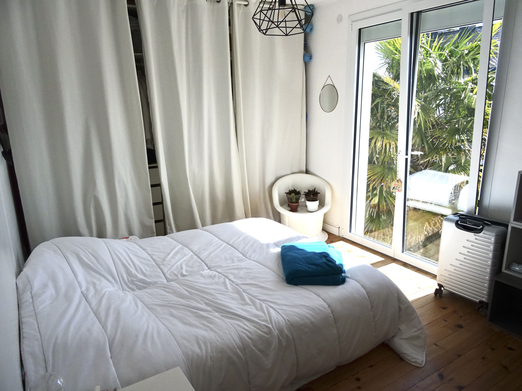 SIMON & DEBUYSERIE Cie : IDEES IMMOBILIERES