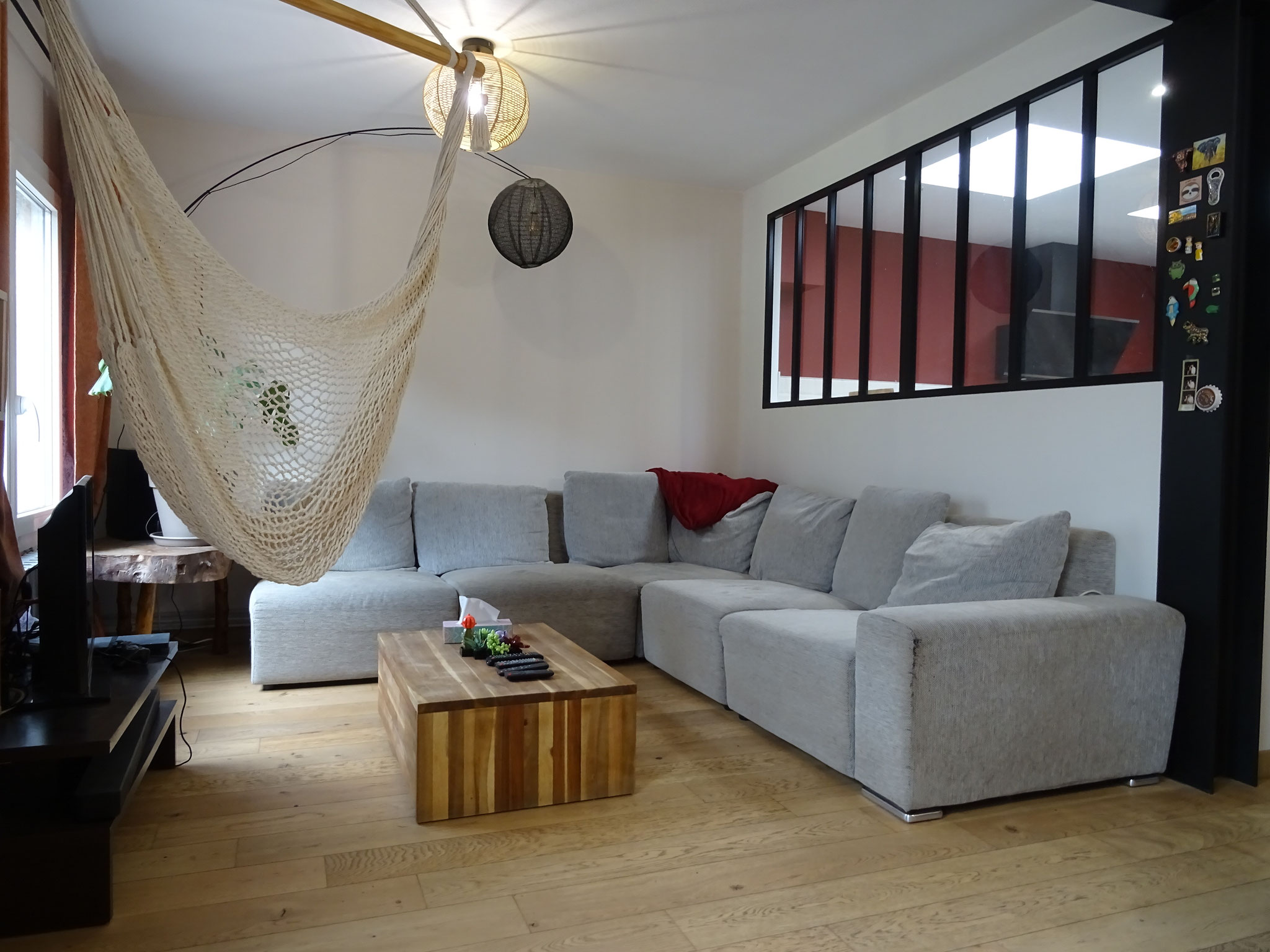VENDUE BY SIMON & DEBUYSERIE Cie