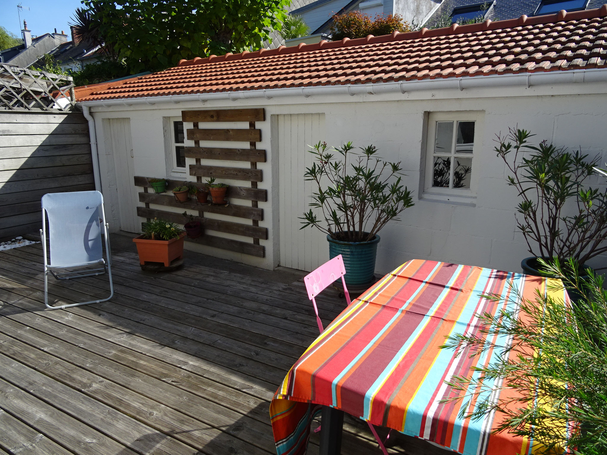 SIMON & DEBUYSERIE CIE : IDEES IMMOBILIERES