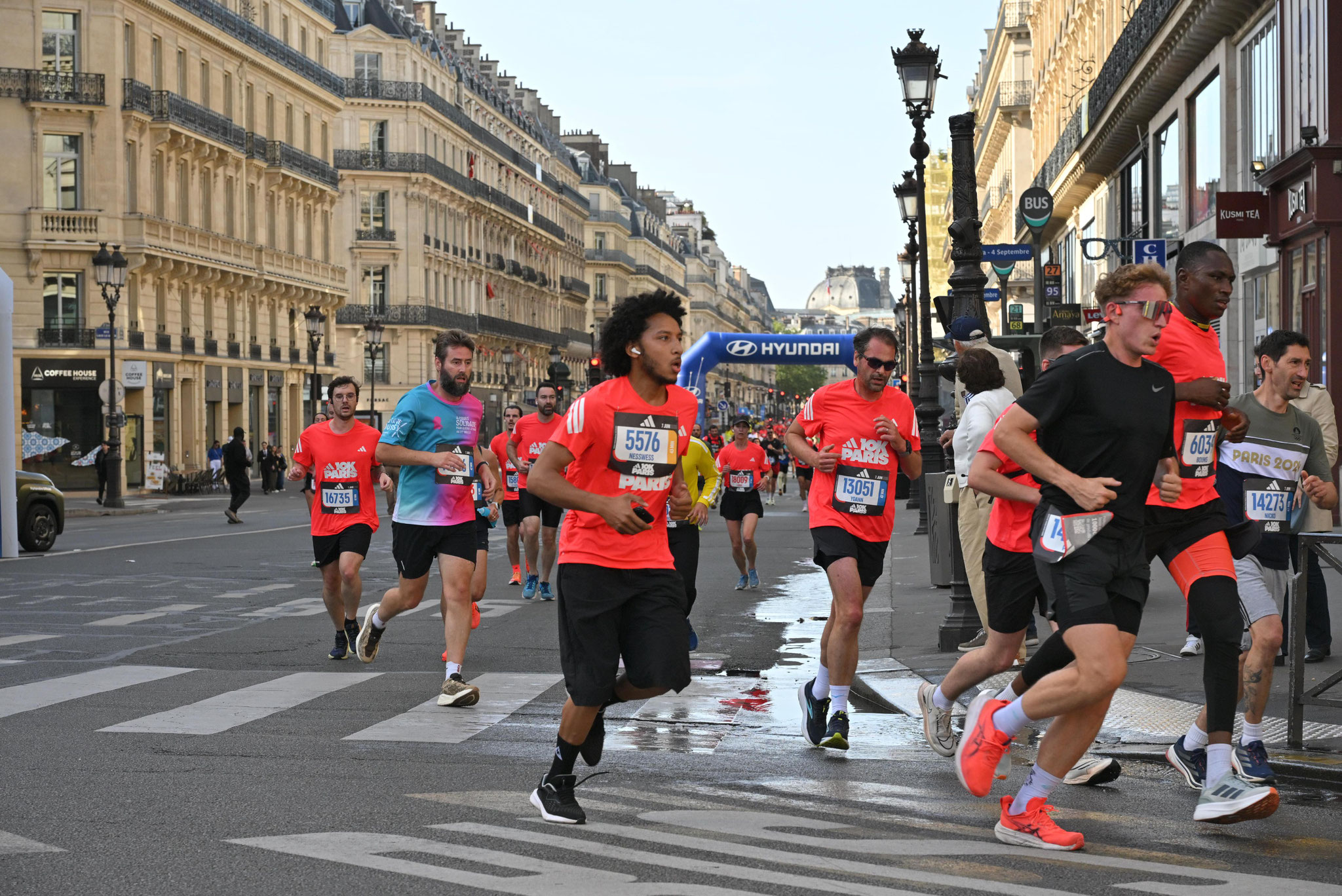 SIMON & DEBUYSERIE Cie BY ADIDAS 10 K IGR VILLEJUIF CONTRE LE CANCER