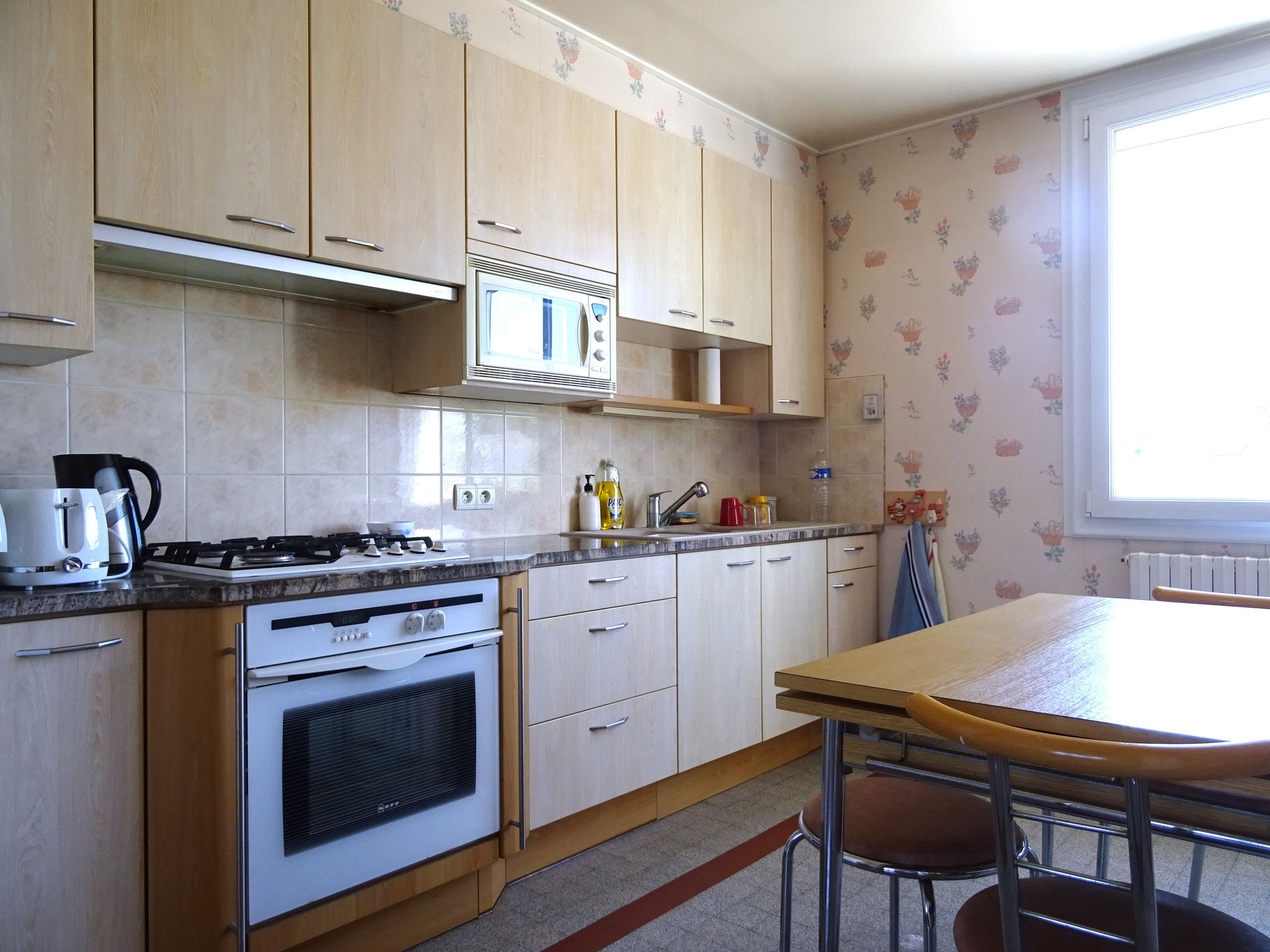 SIMON & DEBUYSERIE Cie : IDEES IMMOBILIERES