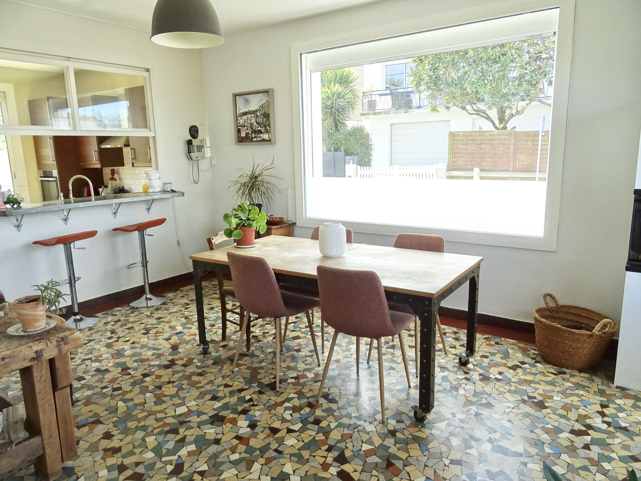 SIMON & DEBUYSERIE Cie : IDEES IMMOBILIERES