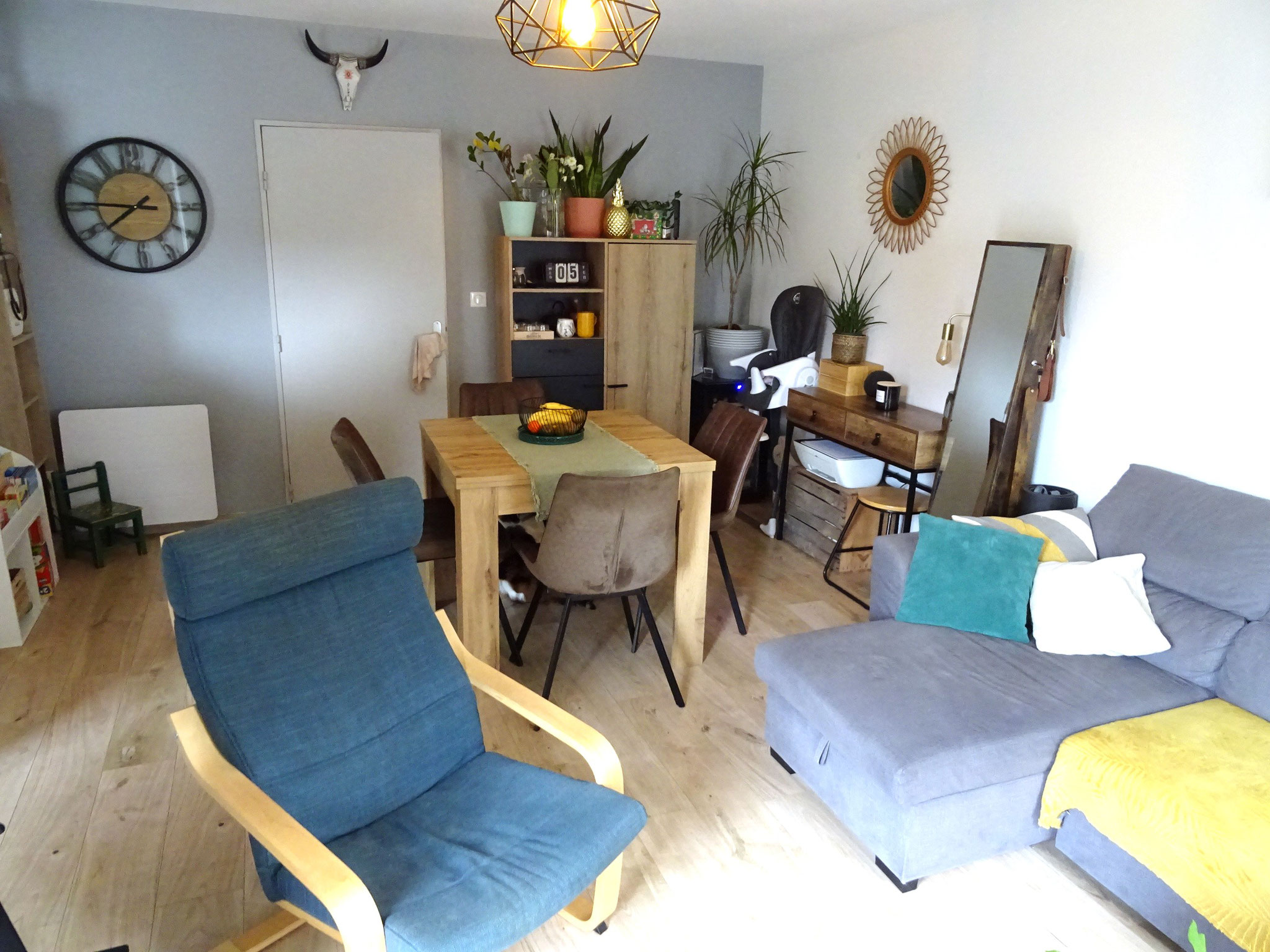 SIMON & DEBUYSERIE CIE : IDEES IMMOBILIERES