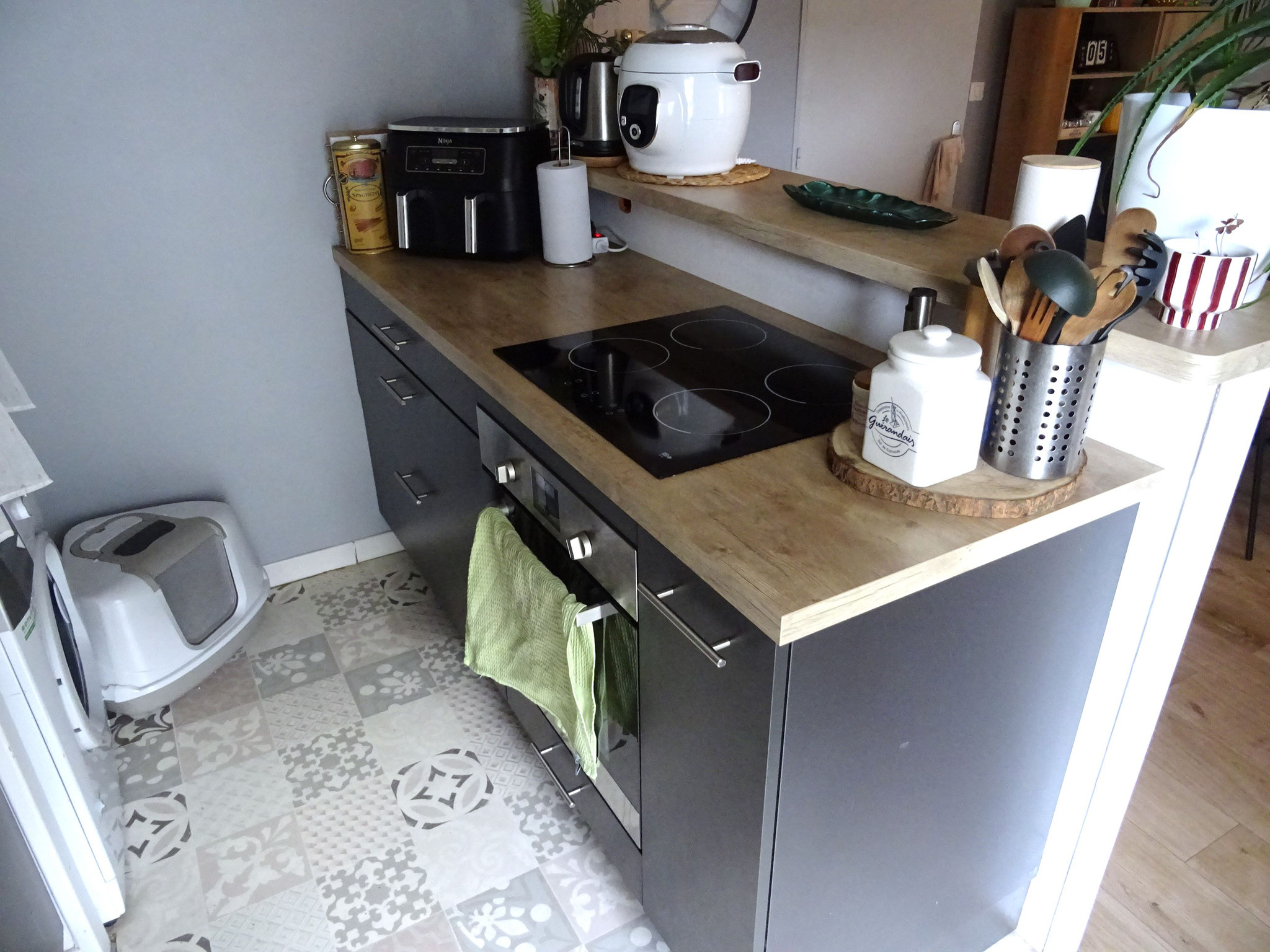 SIMON & DEBUYSERIE CIE : IDEES IMMOBILIERES