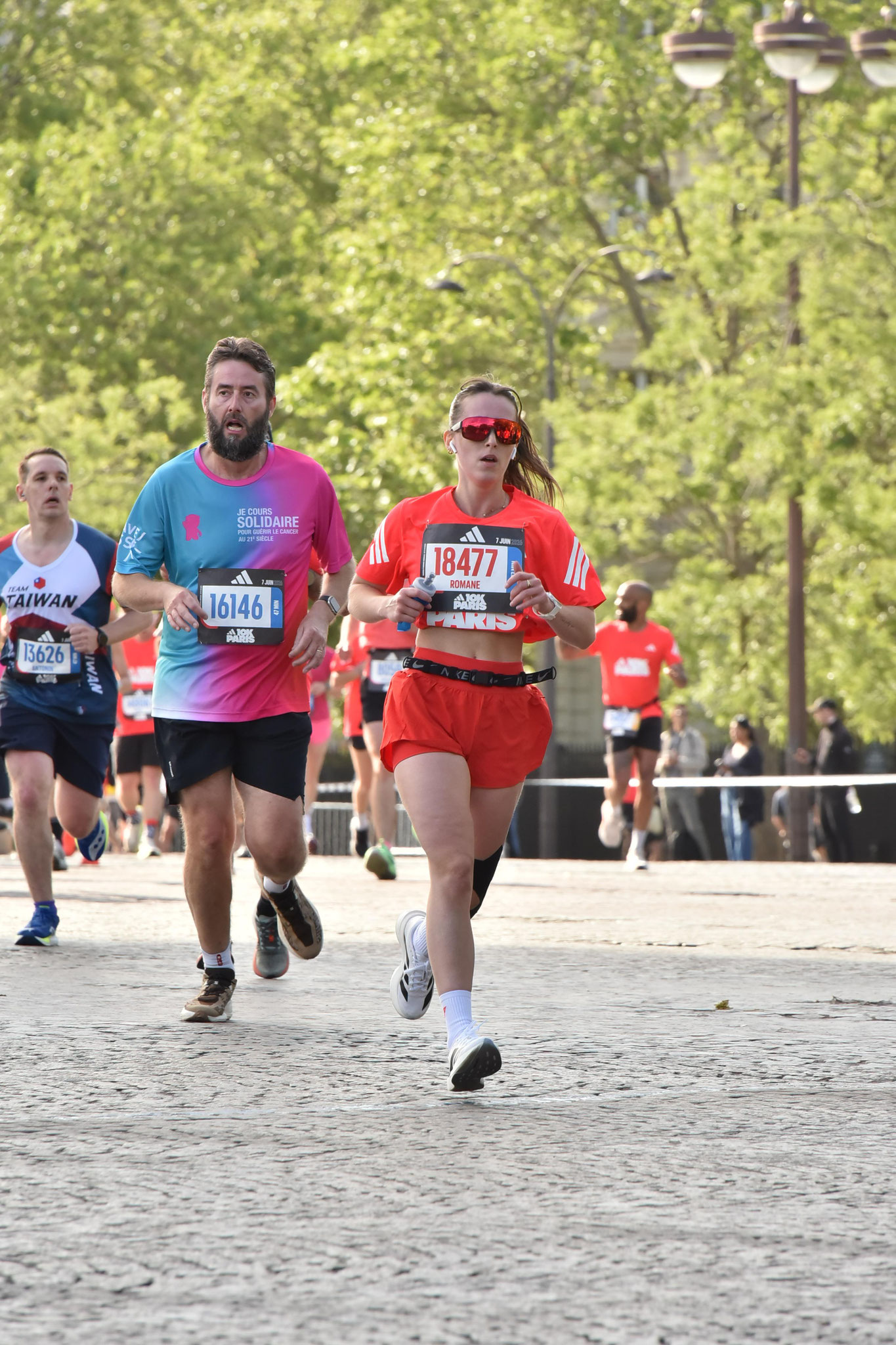 SIMON & DEBUYSERIE Cie BY ADIDAS 10 K IGR VILLEJUIF CONTRE LE CANCER