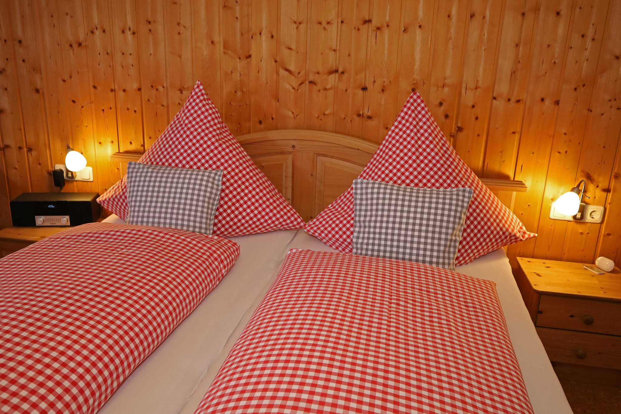 Bett in Komfortlänge 2,20m