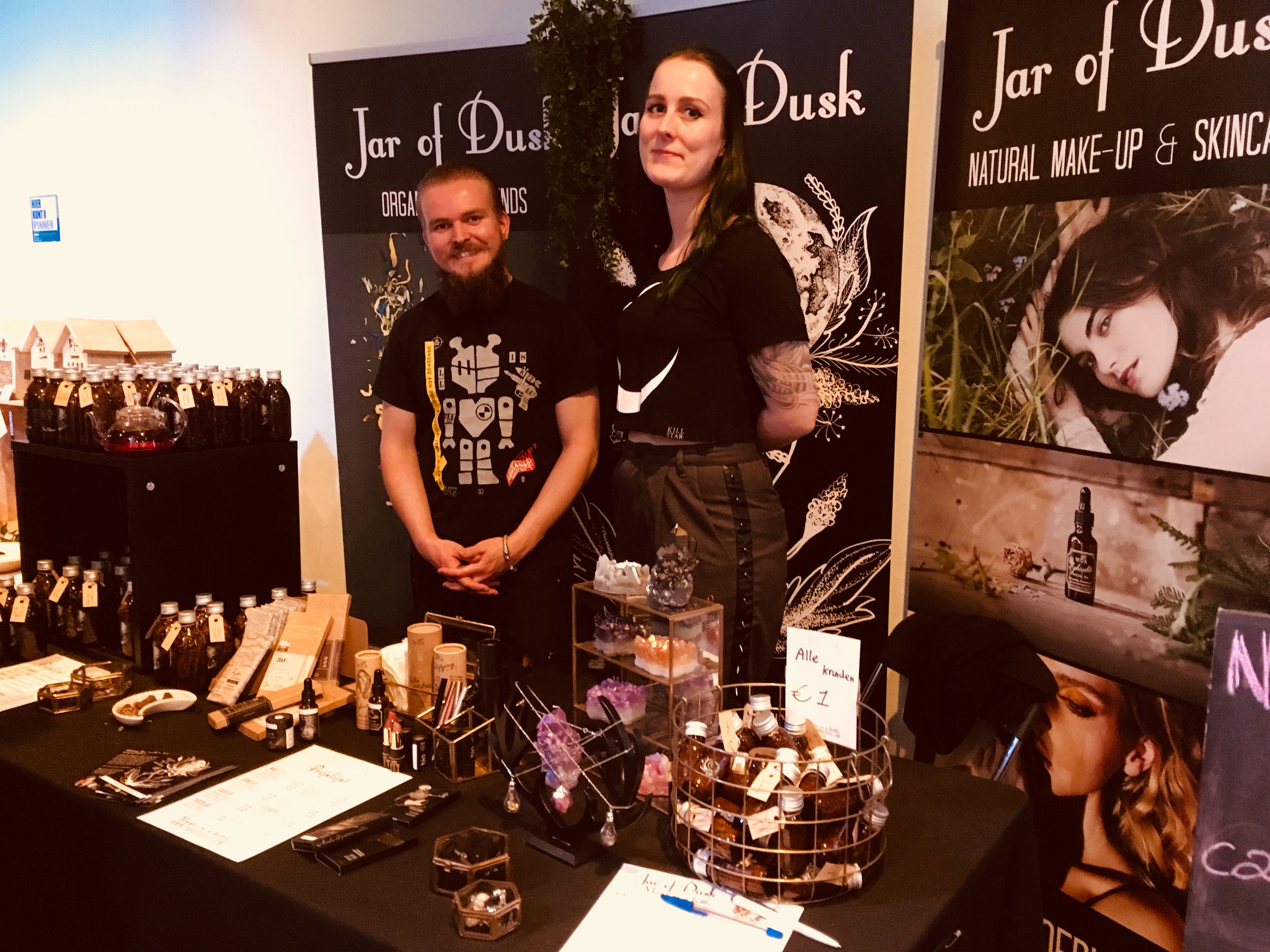 Stand van Jar of Dusk