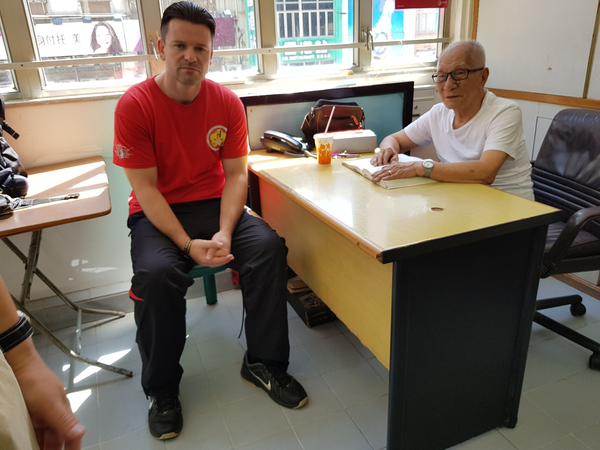mit Sigung IP Chun in der VTAA in Hongkong beim Austausch
