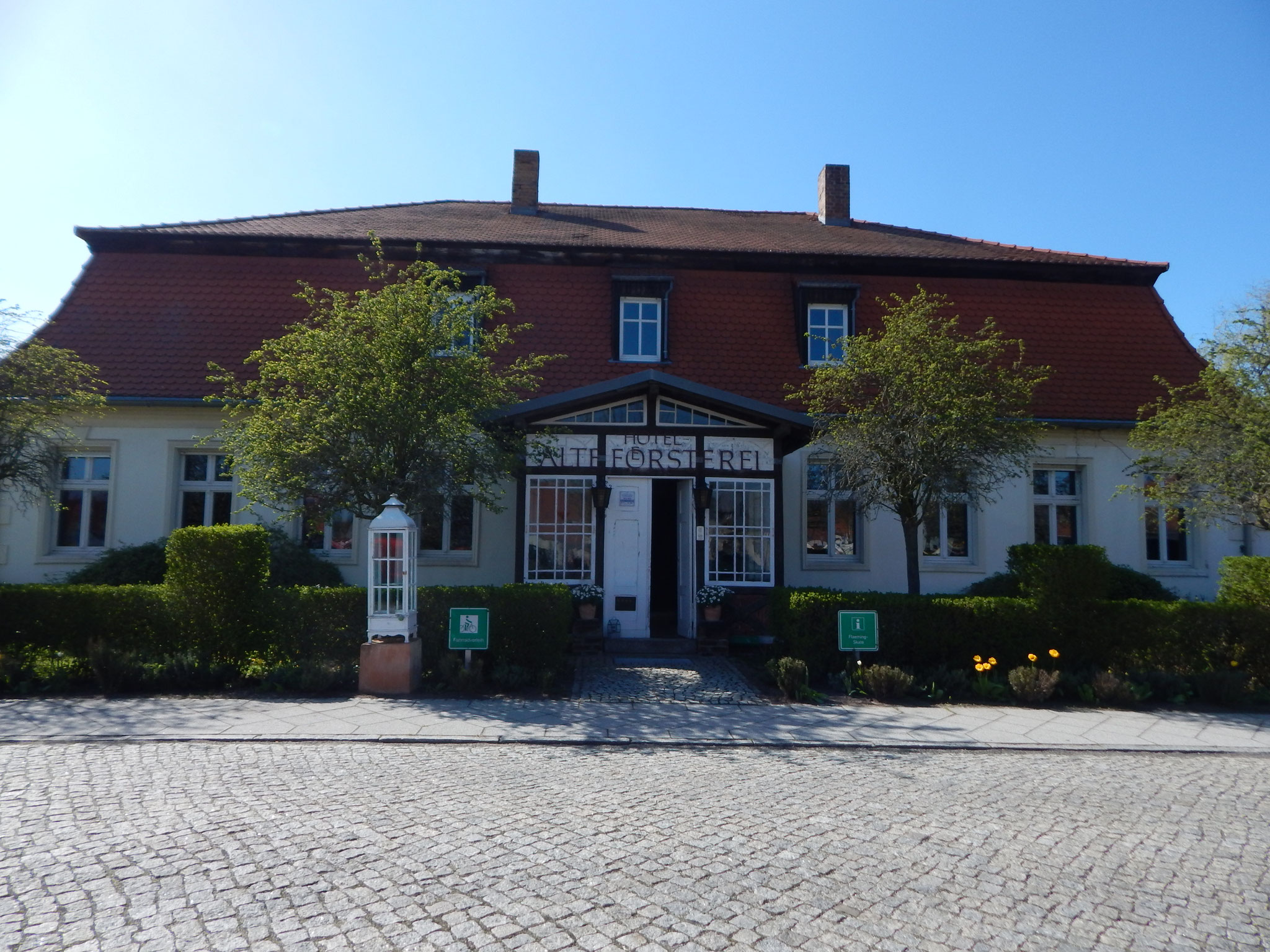 Hotel Alte Försterei Kloster Zinna am König-Friedrich-Platz 7
