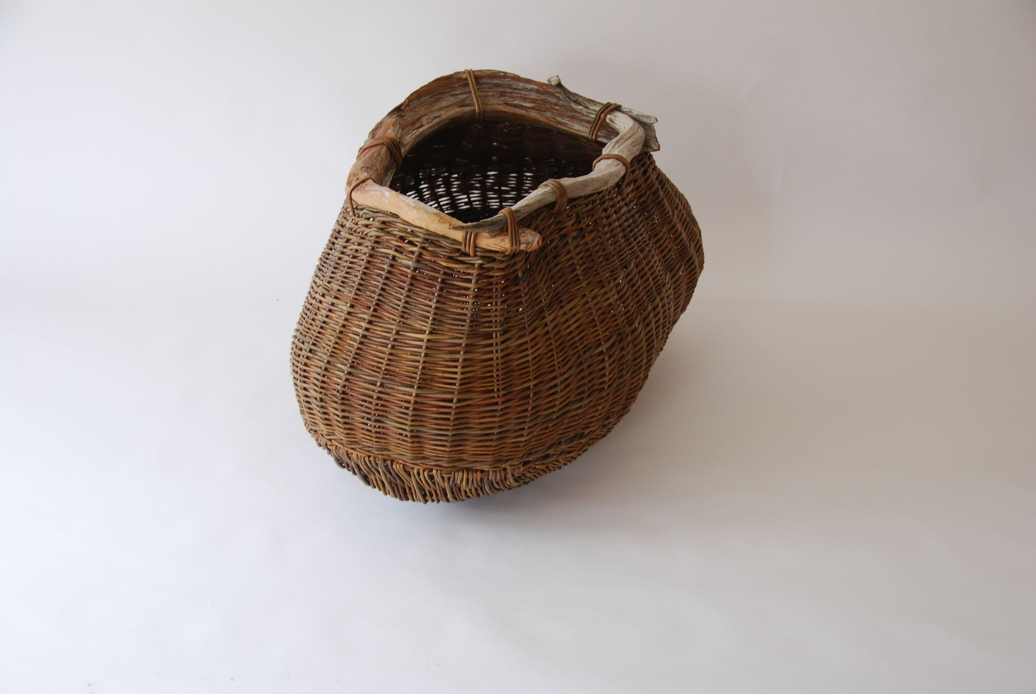 Artistic Baskets Joe Hogan Basket Maker Traditional Irish Willow Baskets