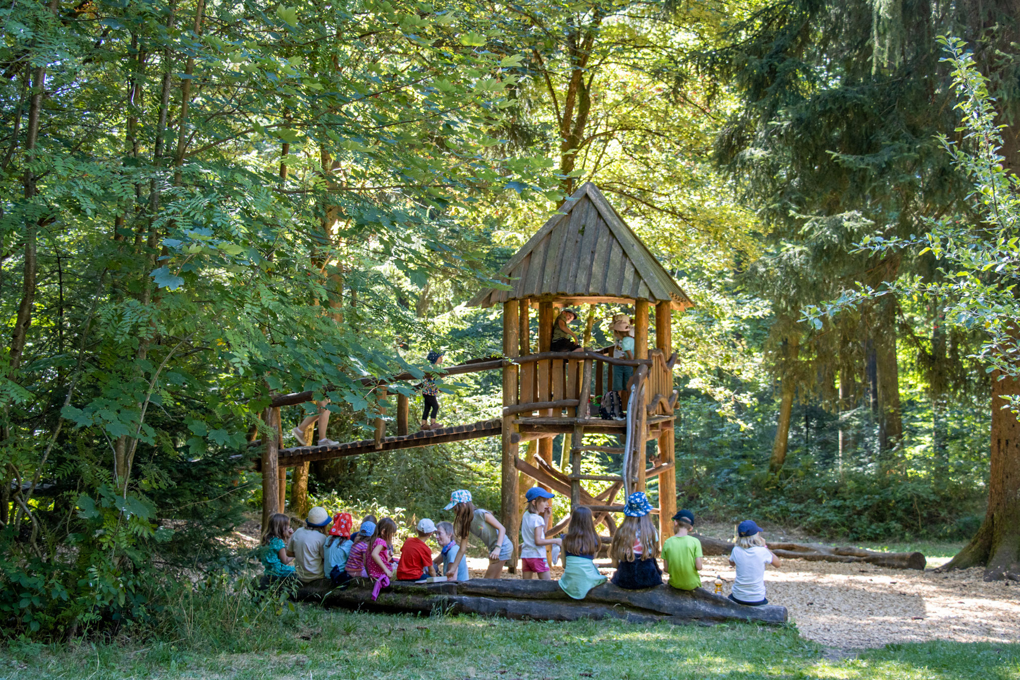 Zwischenstopp auf dem Spielplatz (Foto: B. Budig)