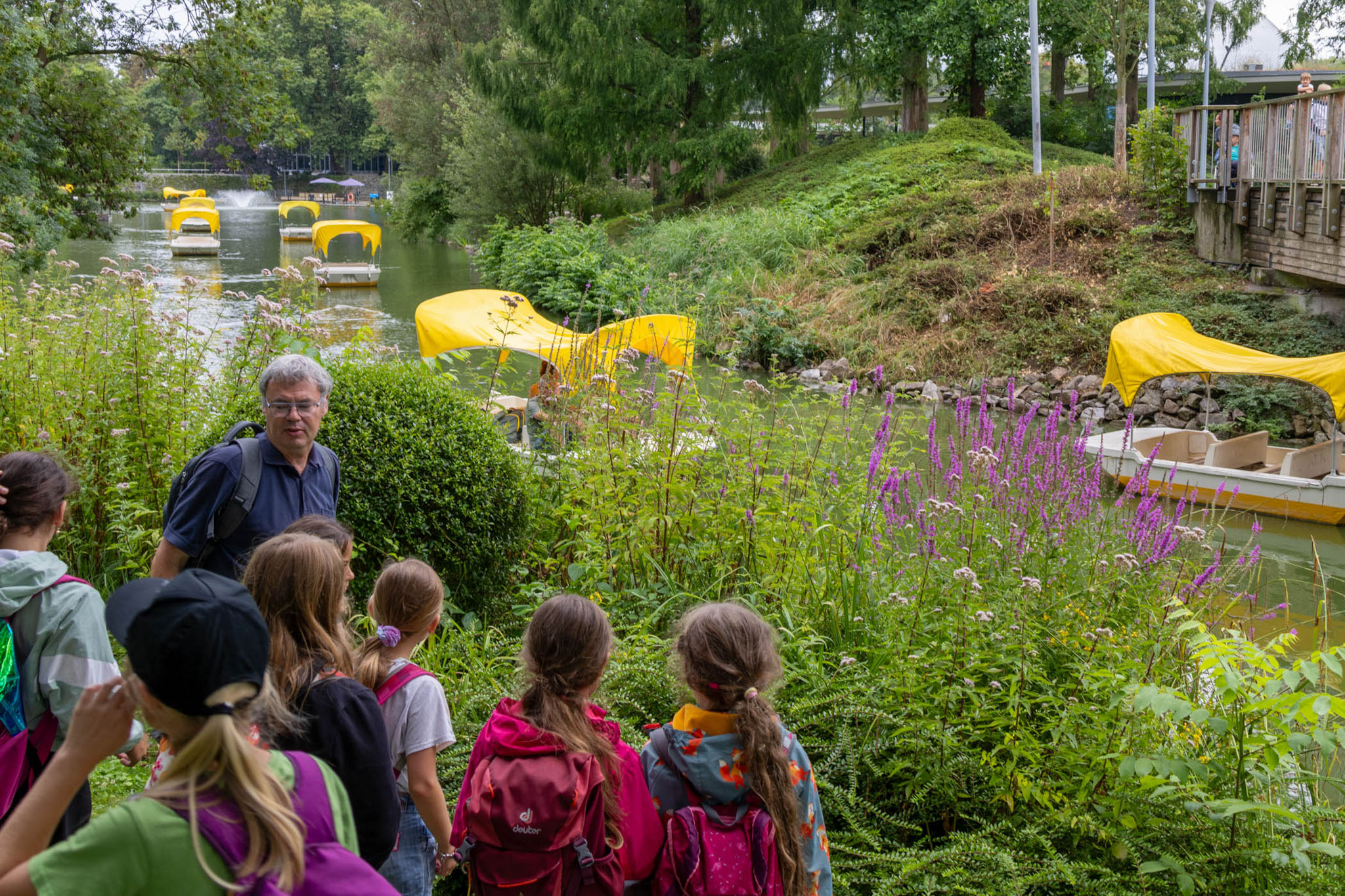 Kleiner botanischer Ausflug am Ufer (Foto: B. Budig)