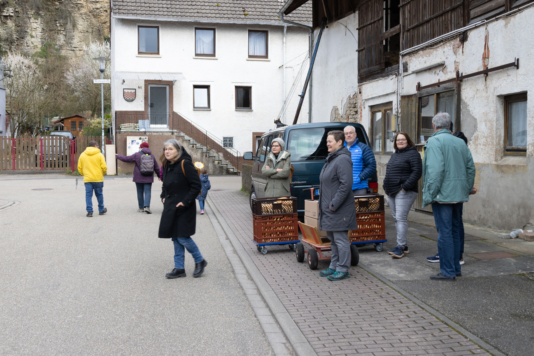 600 Brezeln stehen in Kisten bereit (Foto: B Budig)
