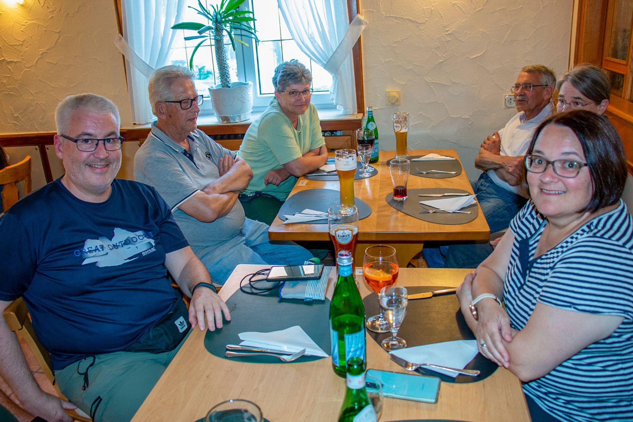 Gemeinsames Abendessen im Gasthof (Foto: B. Budig)