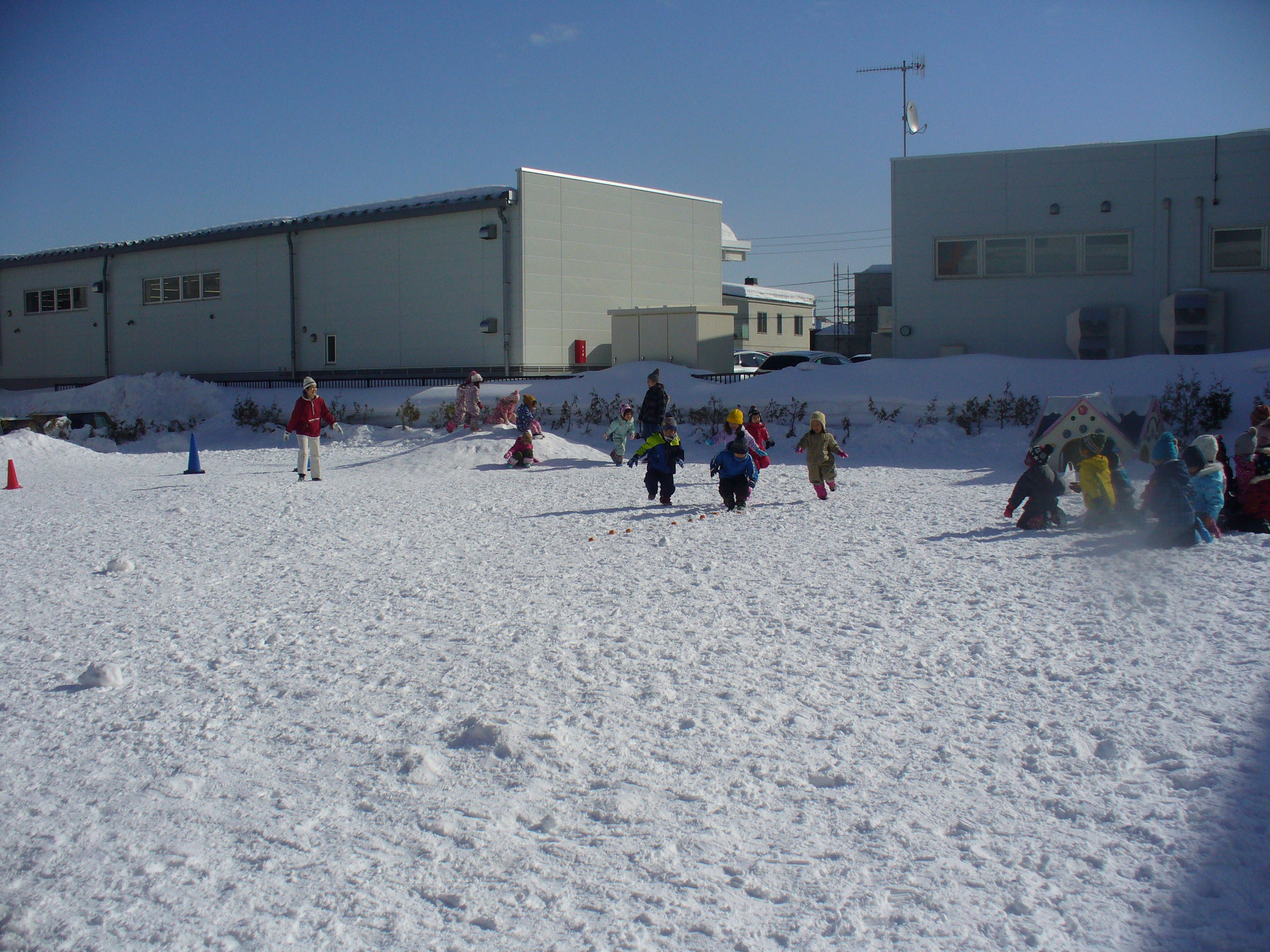 雪中運動会