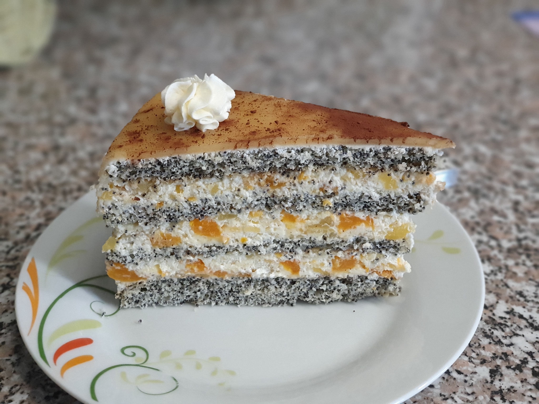 Mohn-Marzipan Torte