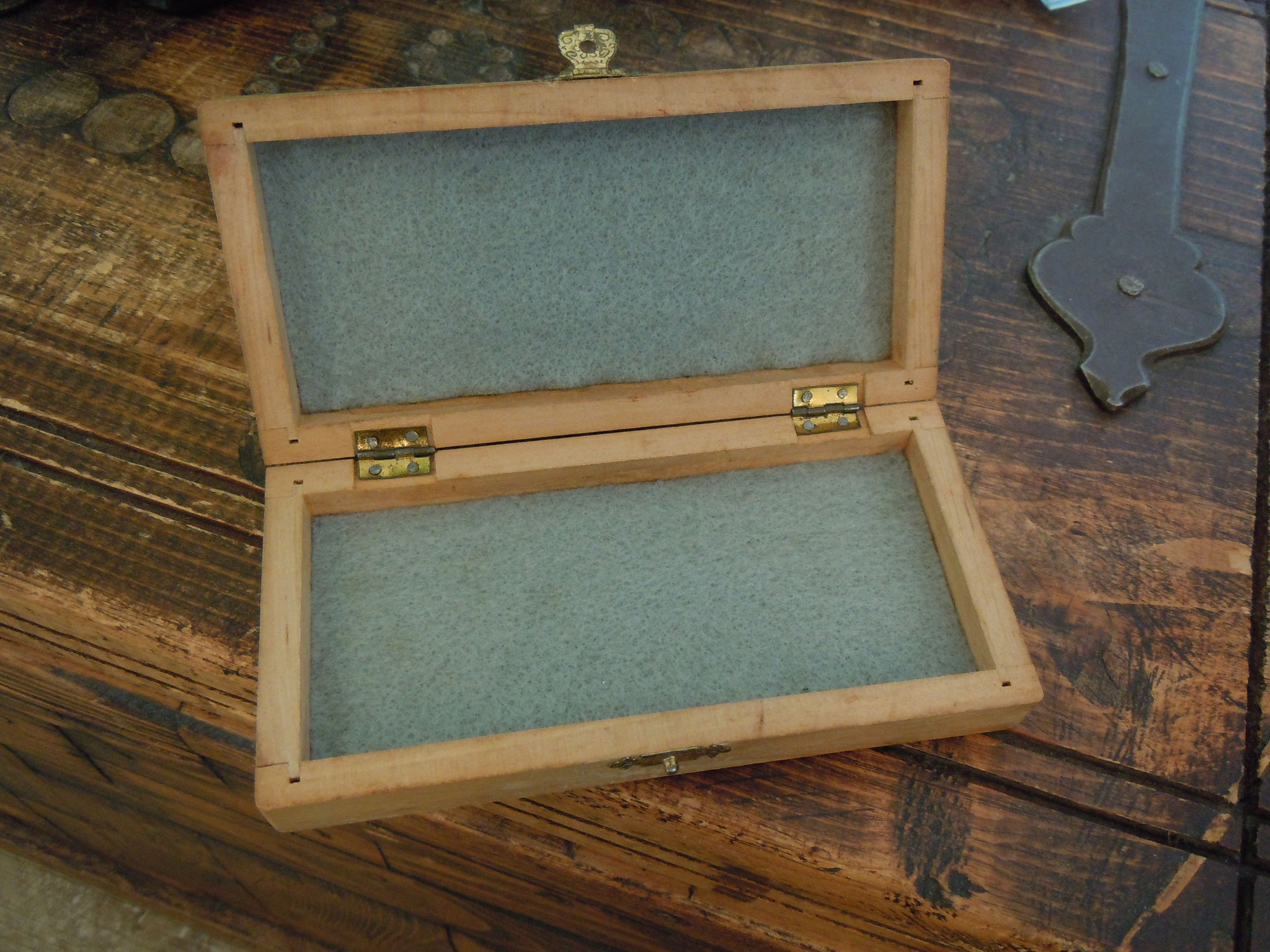 CHESSbox (inside)